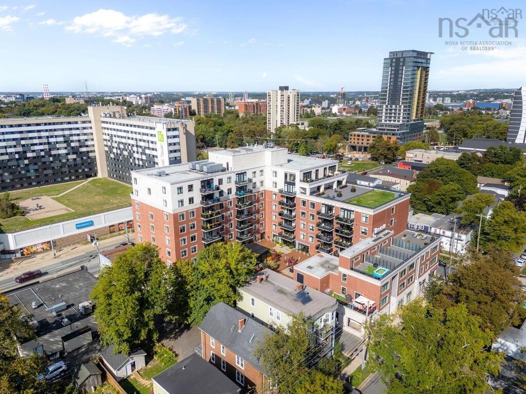 $789,000.00: 302 1990 Vernon Street, Halifax Peninsula