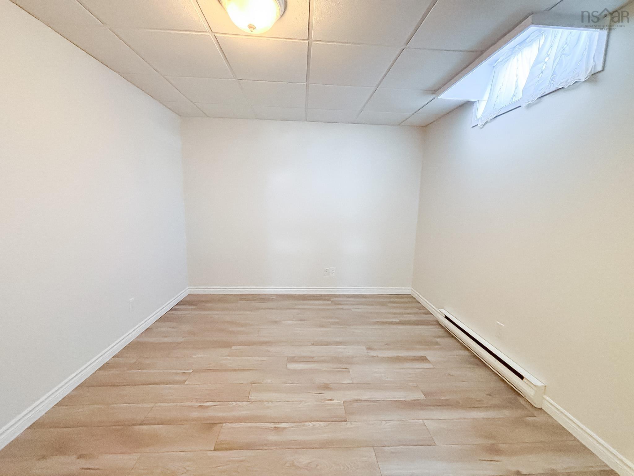 $349,900.00: 65 Walnut Street, Bridgewater