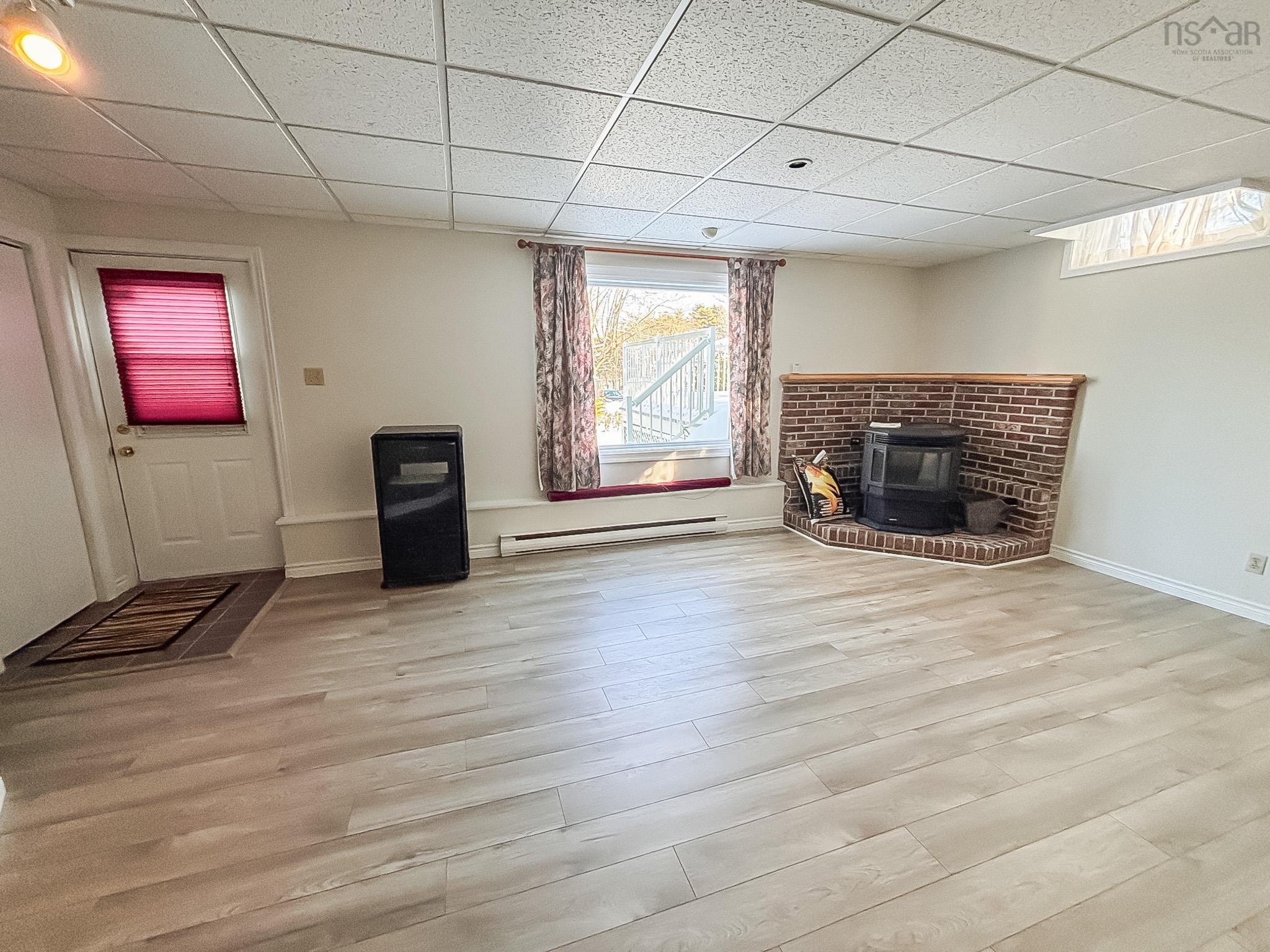 $349,900.00: 65 Walnut Street, Bridgewater