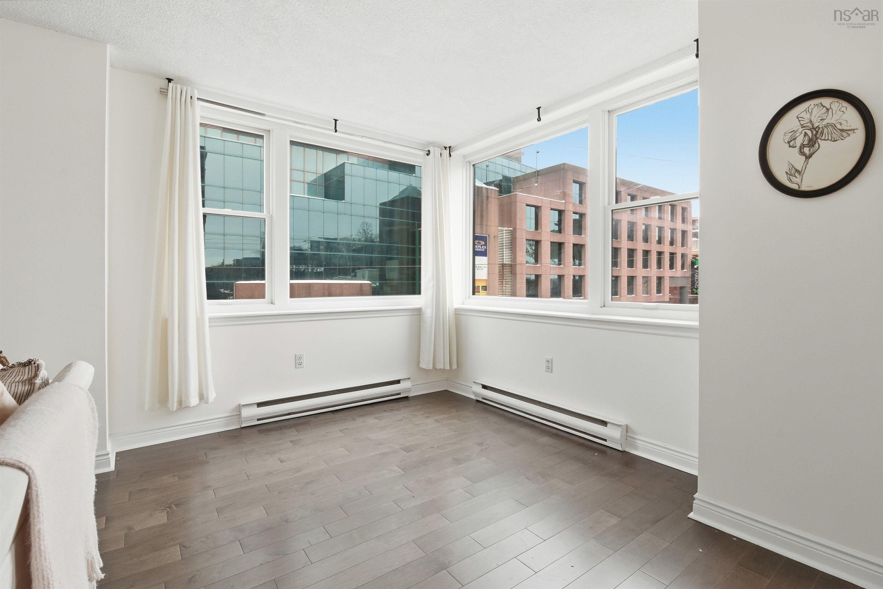 $620,000.00: 301 5530 Artillery Place, Halifax