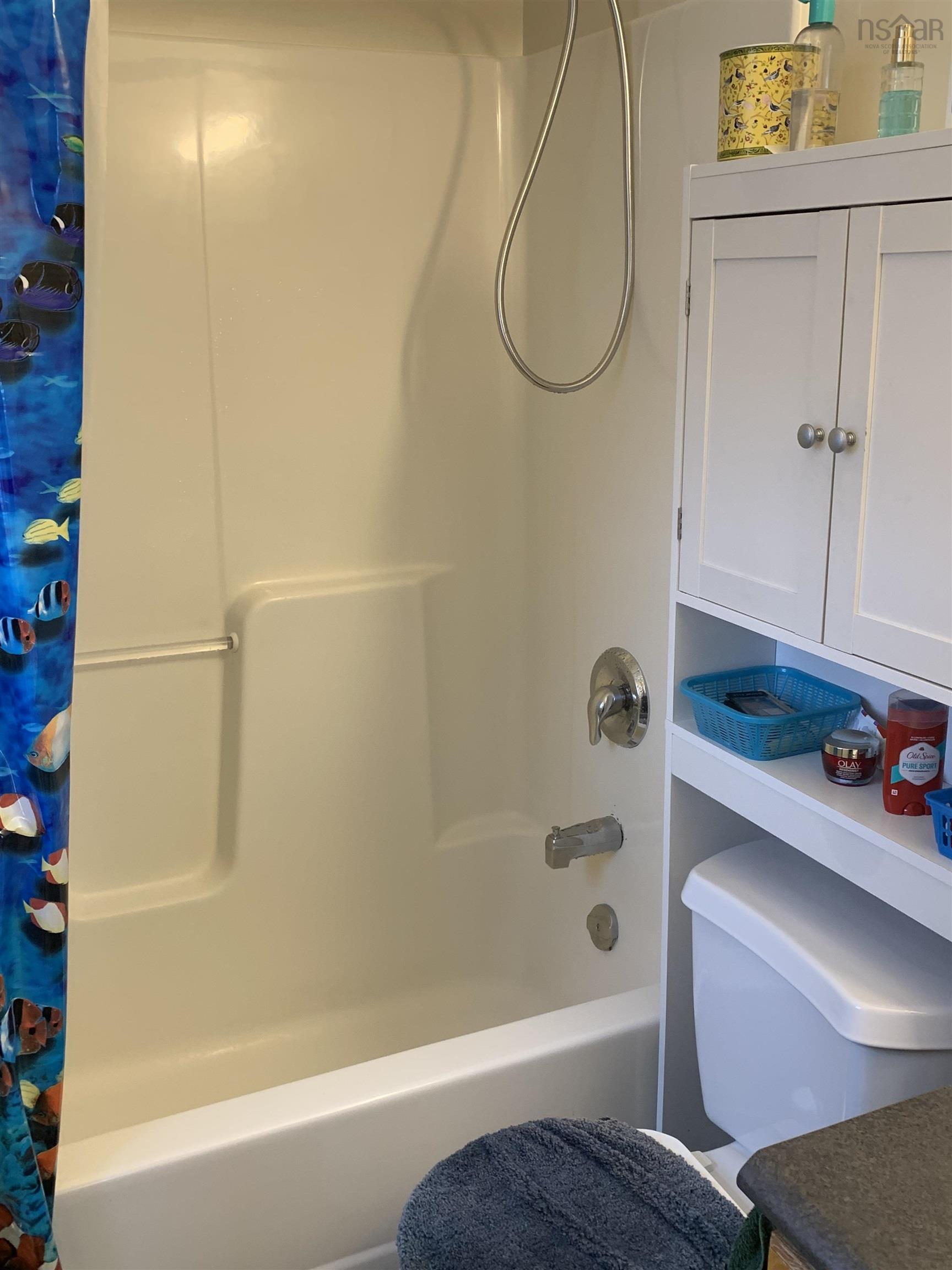 $575,000.00: 4A Rockhaven Drive, Halifax