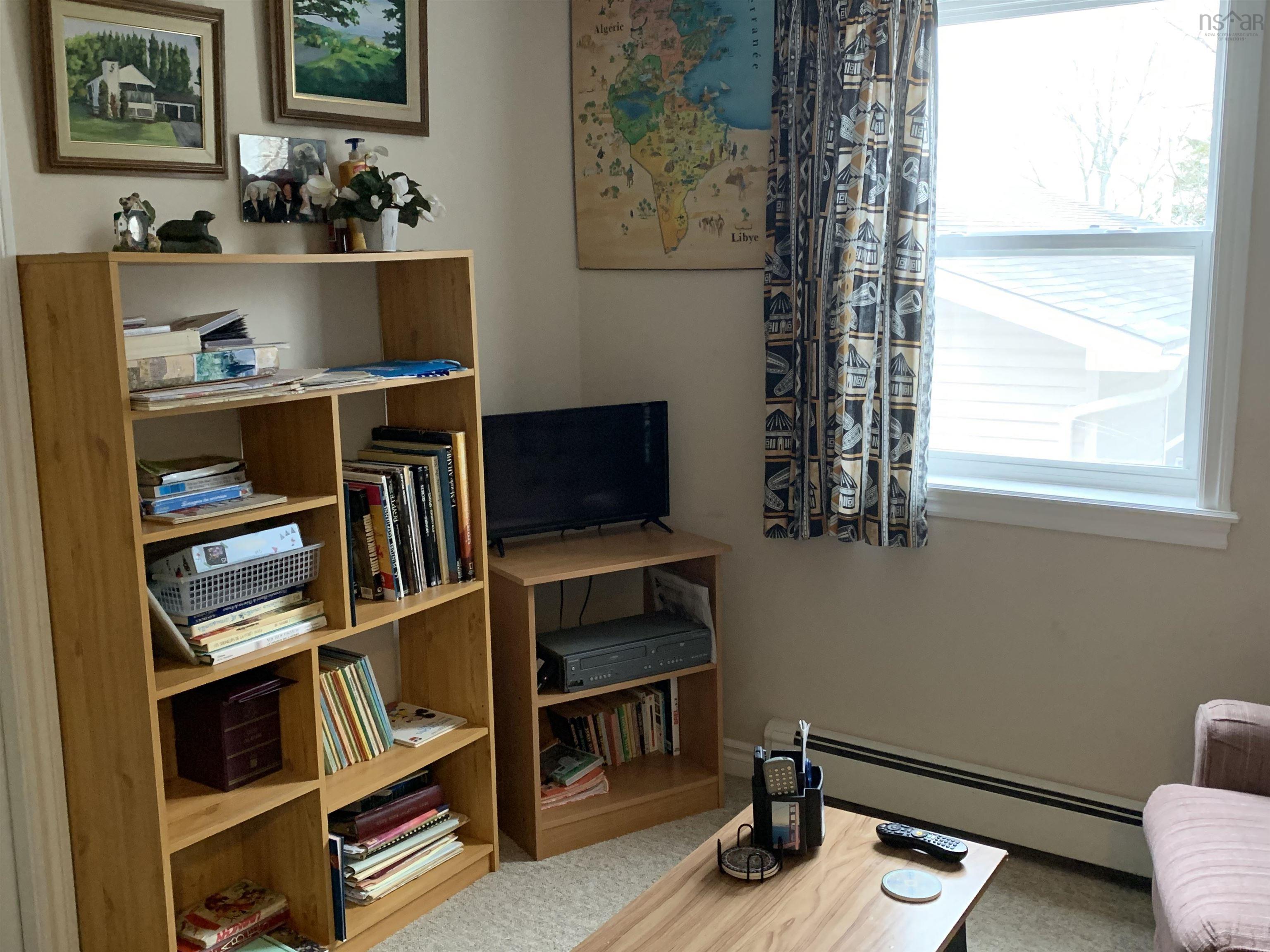 $575,000.00: 4A Rockhaven Drive, Halifax