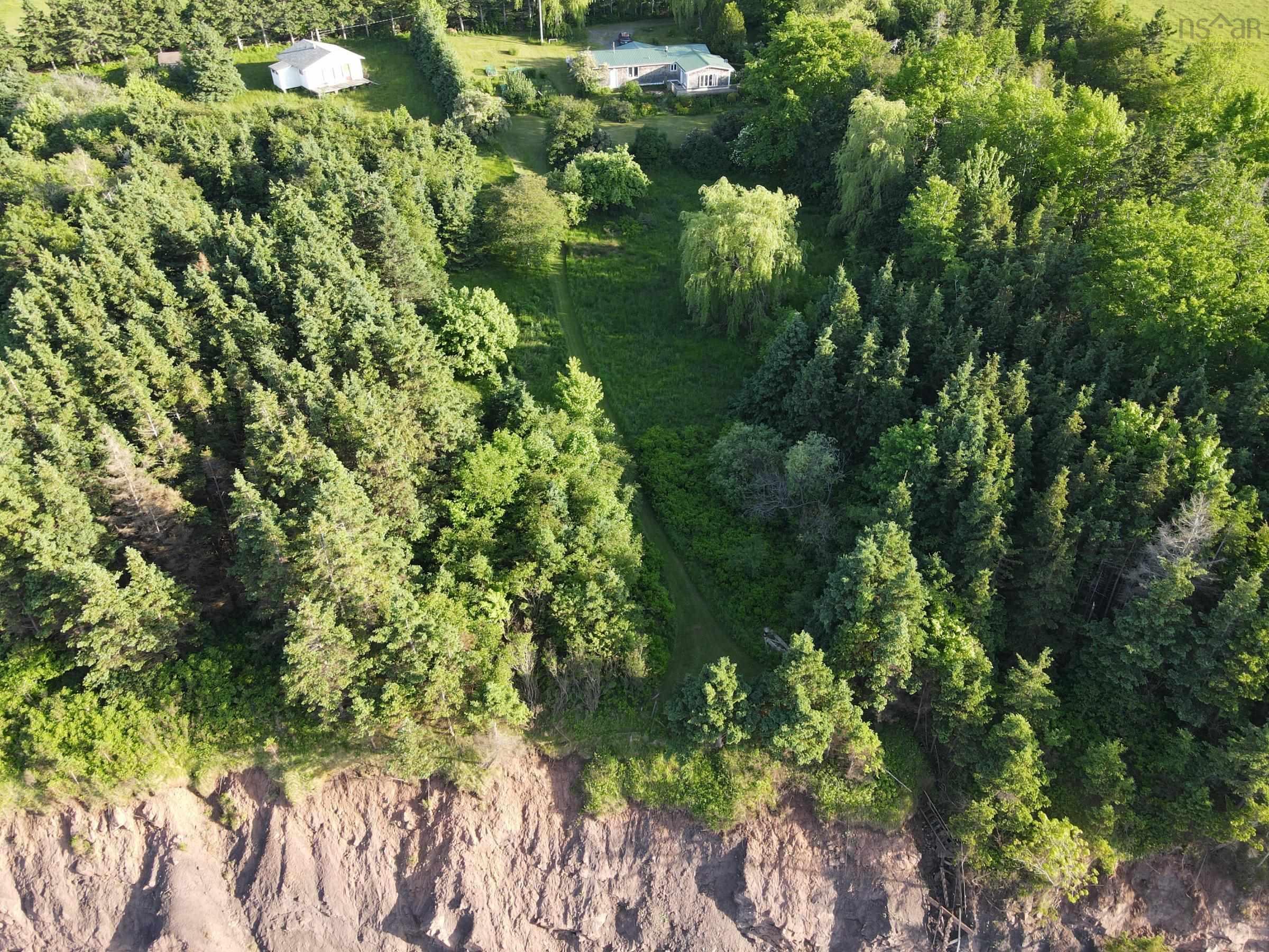 $625,000.00: 1407 North Shore Road, North Shore