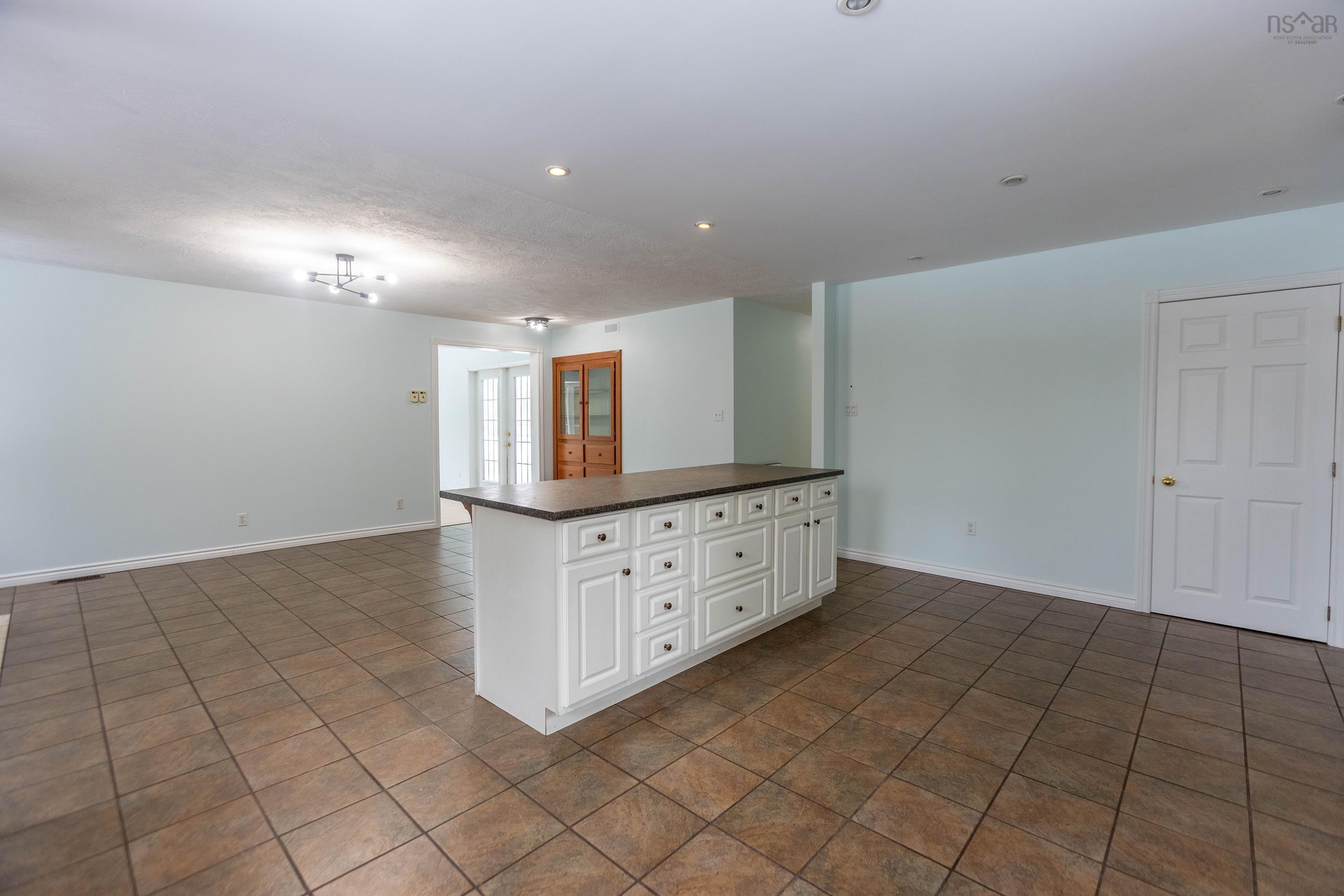 $329,900.00: 8675 Highway 2, Southampton