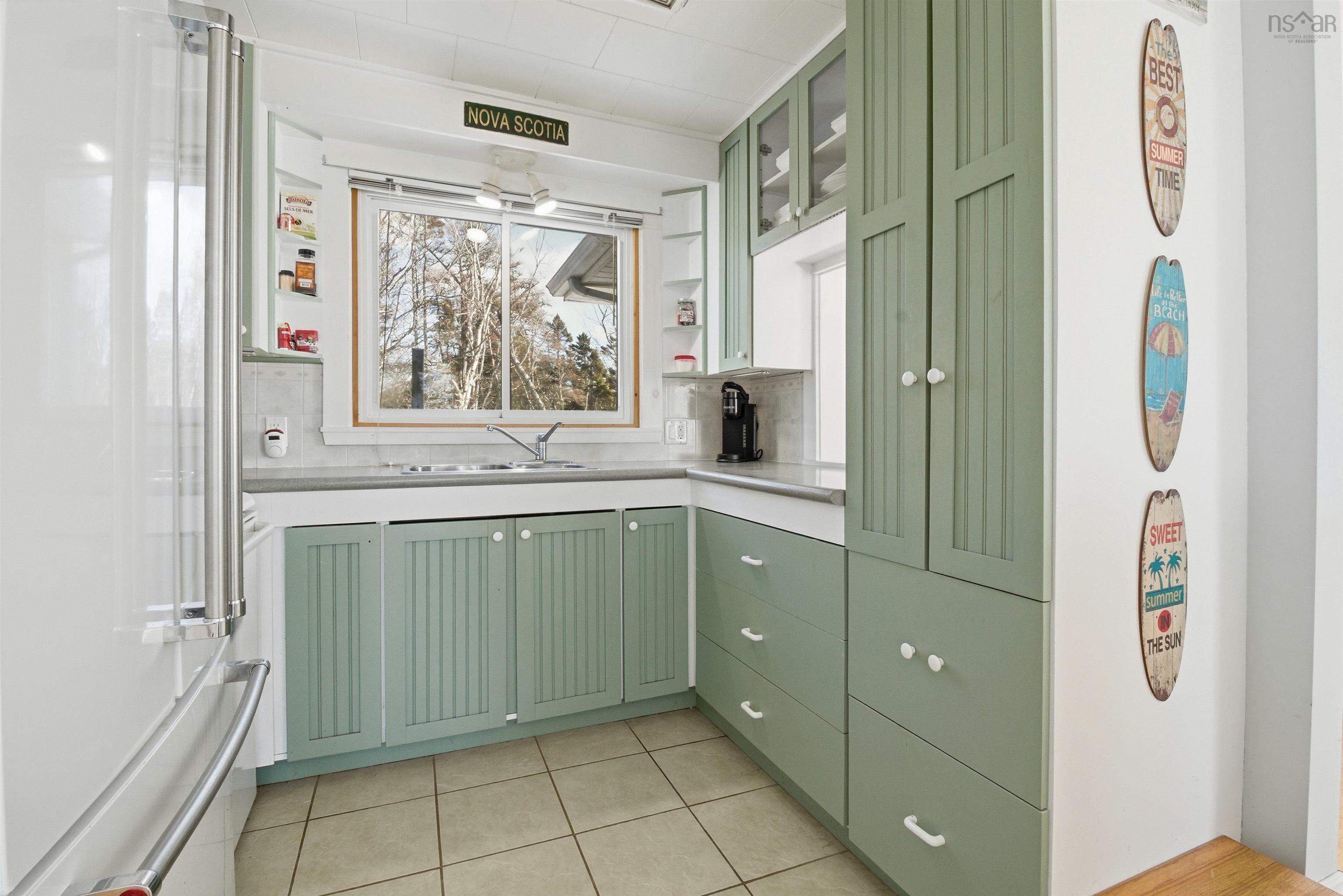 $524,900.00: 5324 329 Highway, Blandford