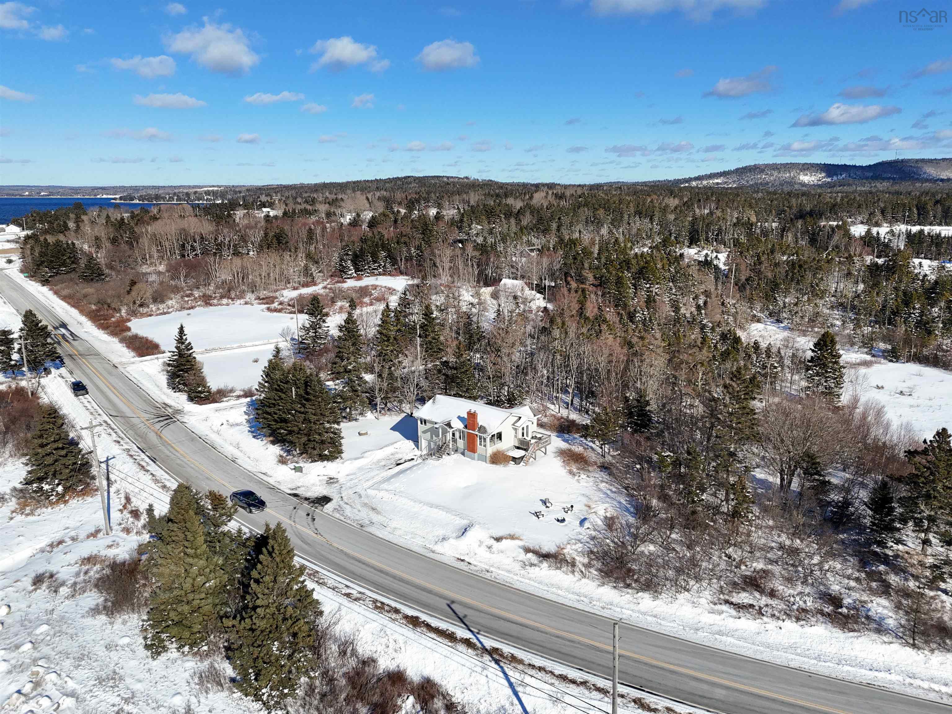 $524,900.00: 5324 329 Highway, Blandford