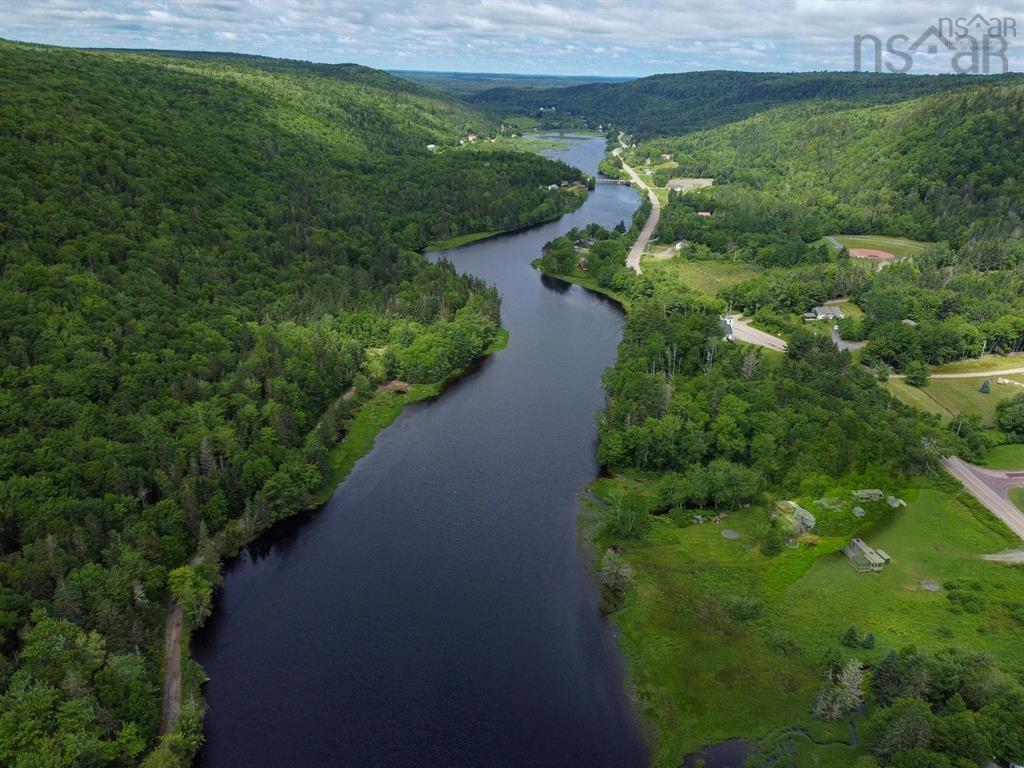 $29,900.00: 18 West Side Road, Country Harbour