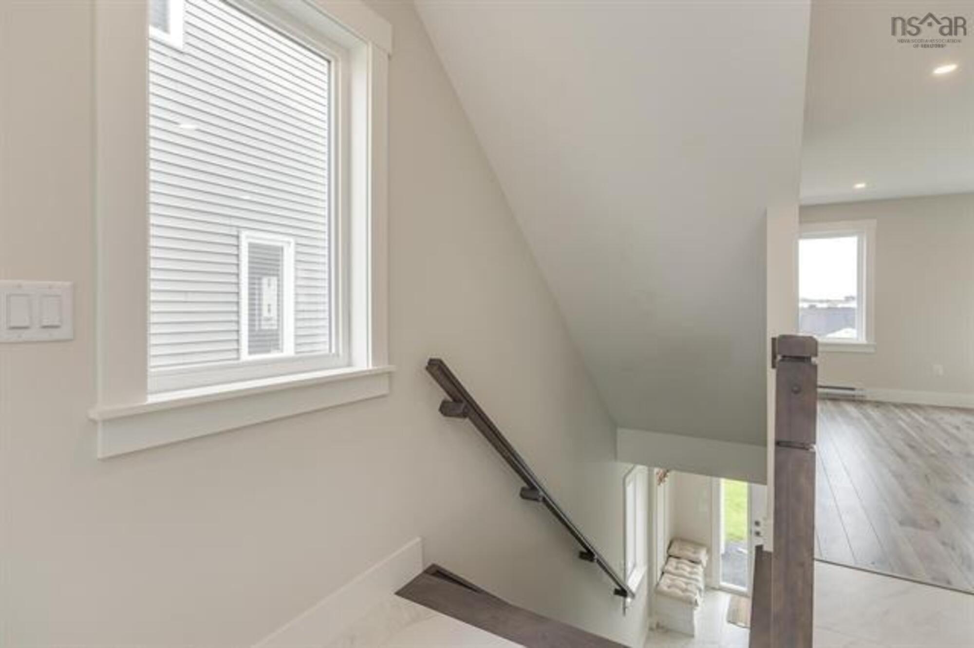 $689,900.00: 3017 16 Zeppelin Crescent, Beechville