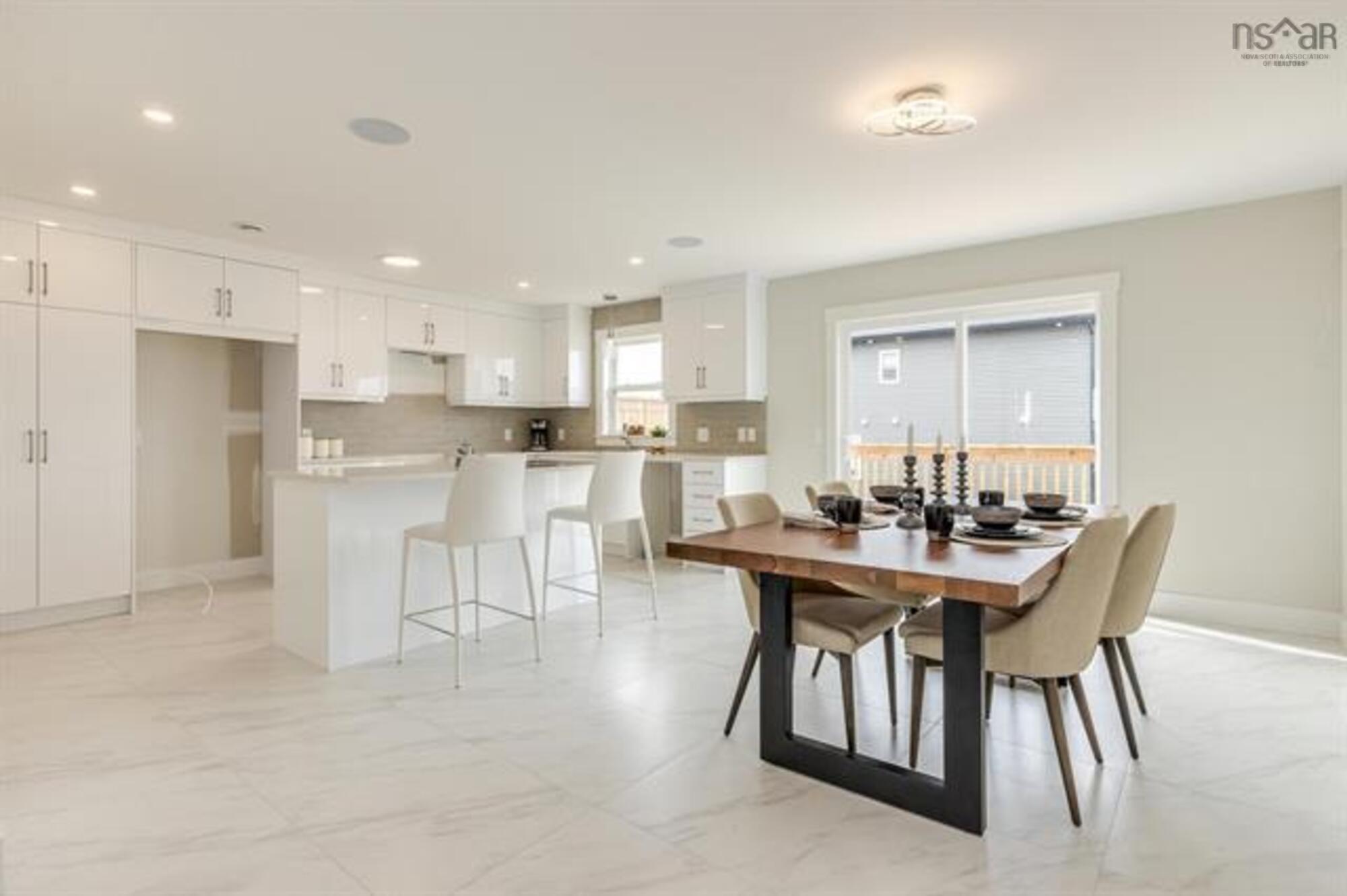 $689,900.00: 3017 16 Zeppelin Crescent, Beechville