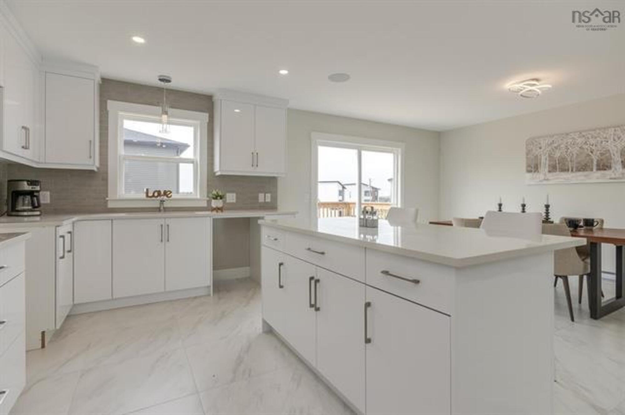 $689,900.00: 3017 16 Zeppelin Crescent, Beechville