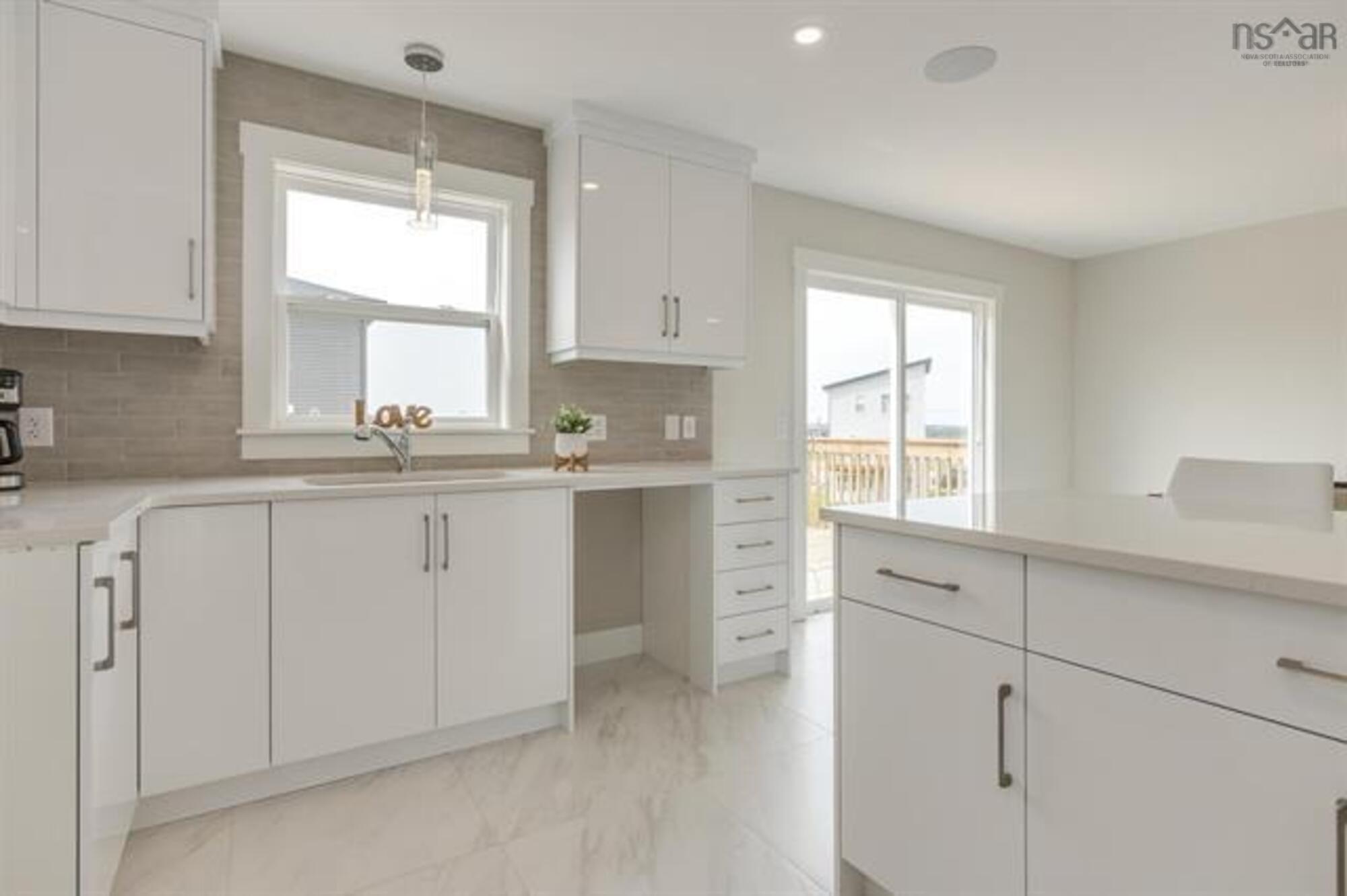 $689,900.00: 3017 16 Zeppelin Crescent, Beechville