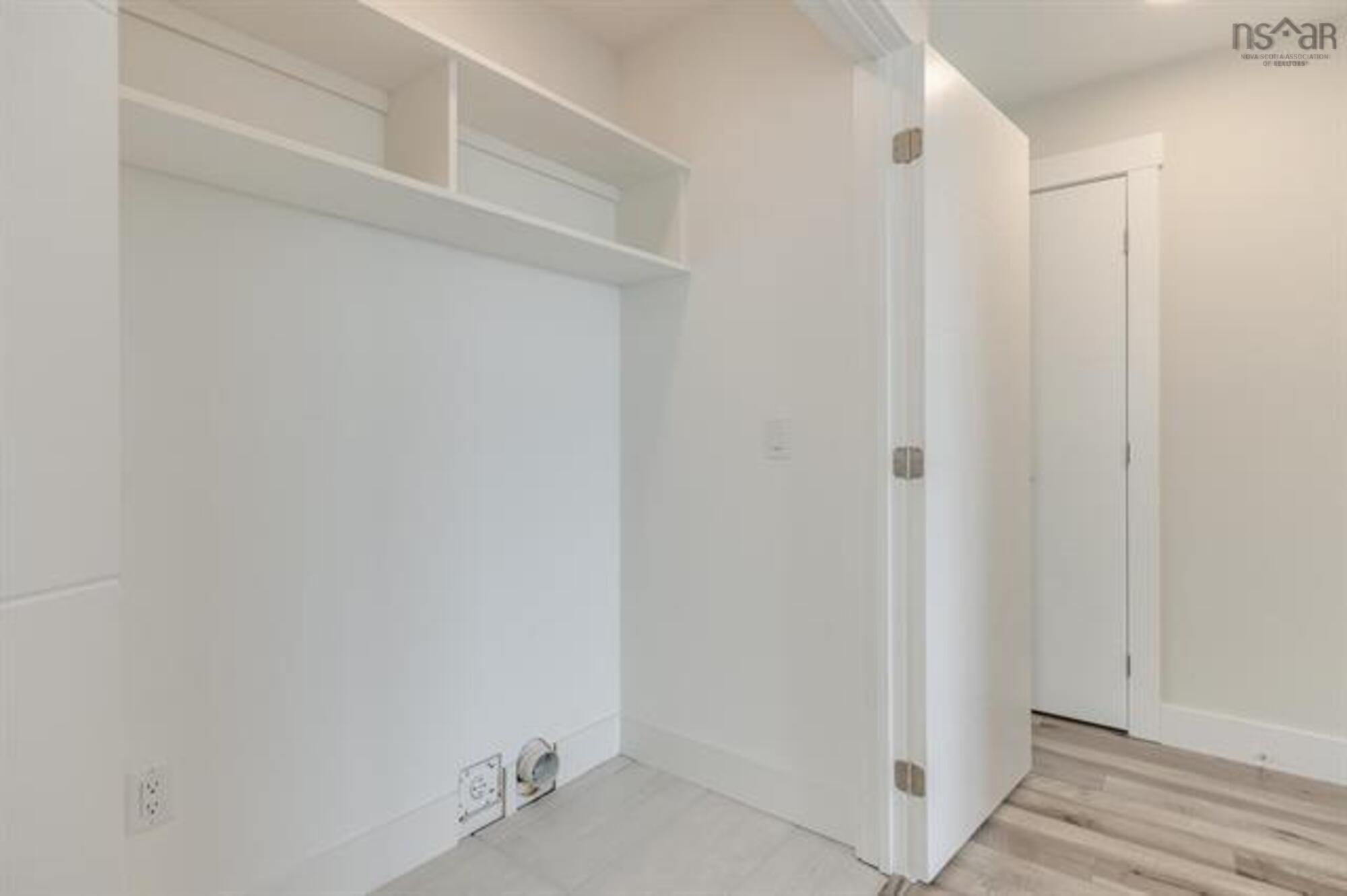 $689,900.00: 3017 16 Zeppelin Crescent, Beechville