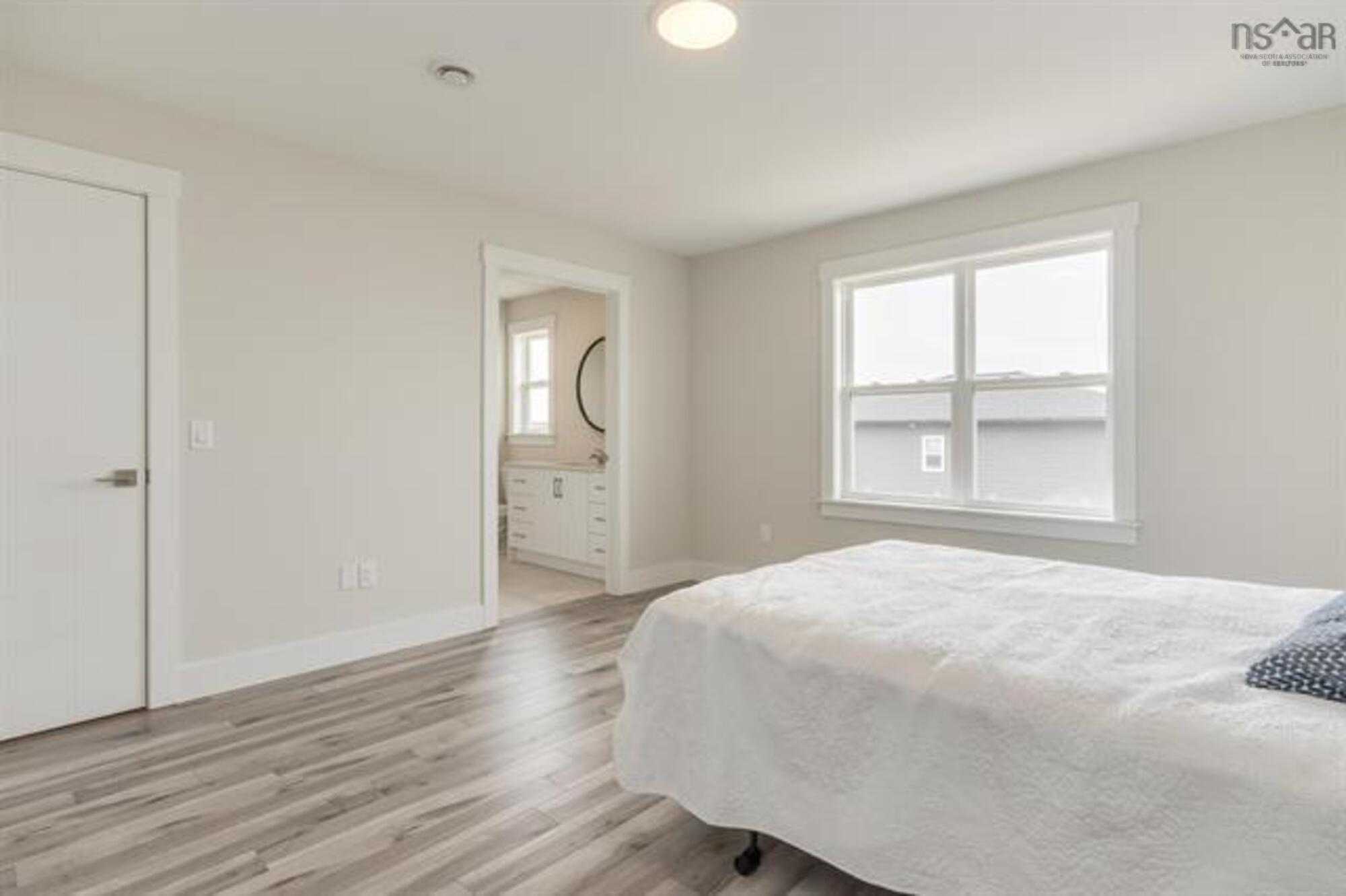 $689,900.00: 3017 16 Zeppelin Crescent, Beechville