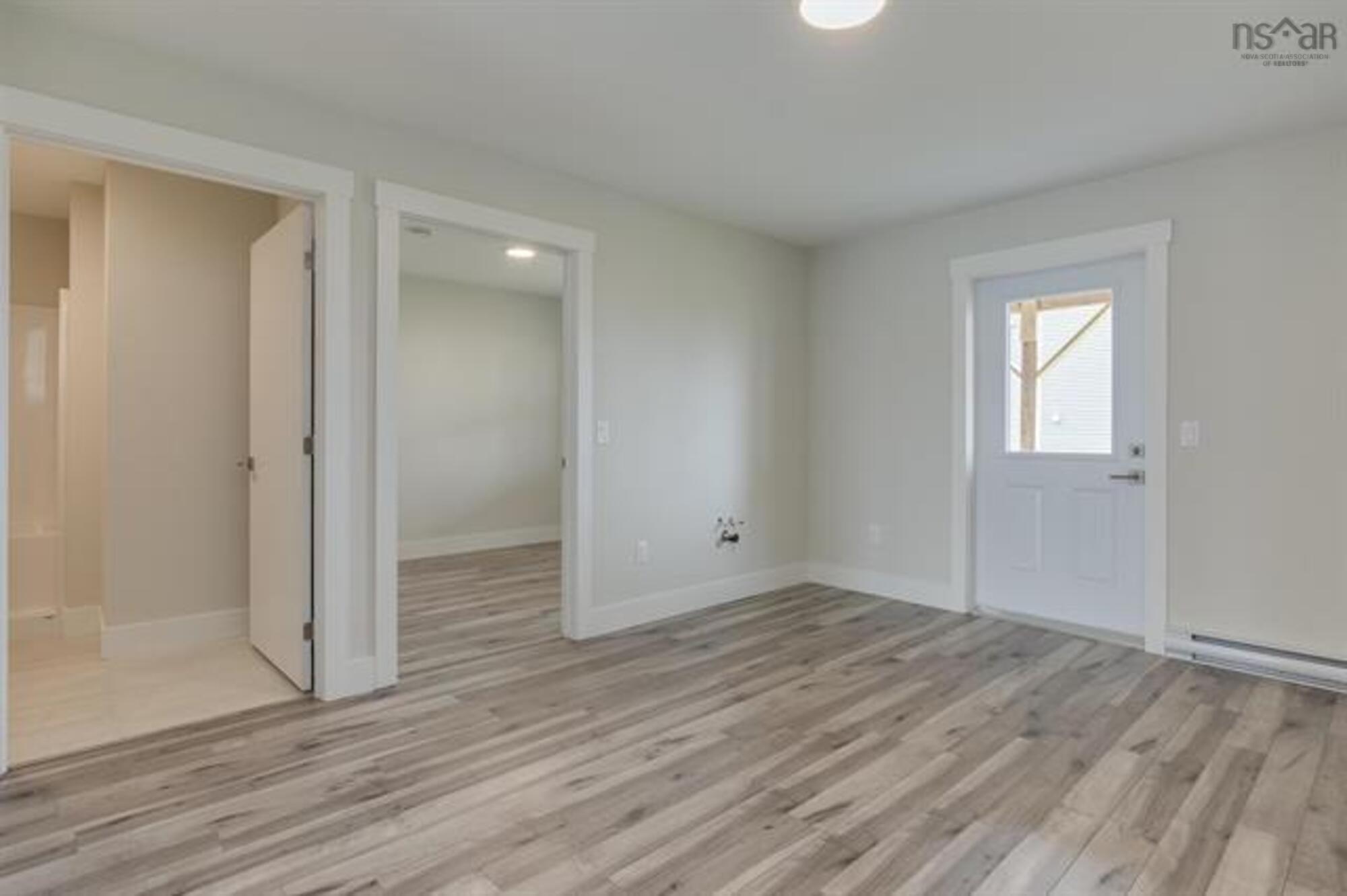 $689,900.00: 3017 16 Zeppelin Crescent, Beechville