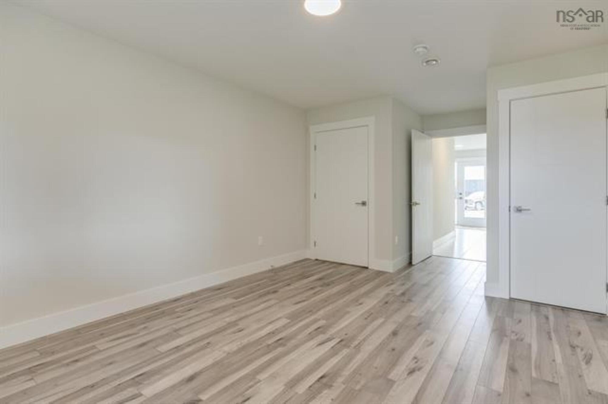 $689,900.00: 3017 16 Zeppelin Crescent, Beechville