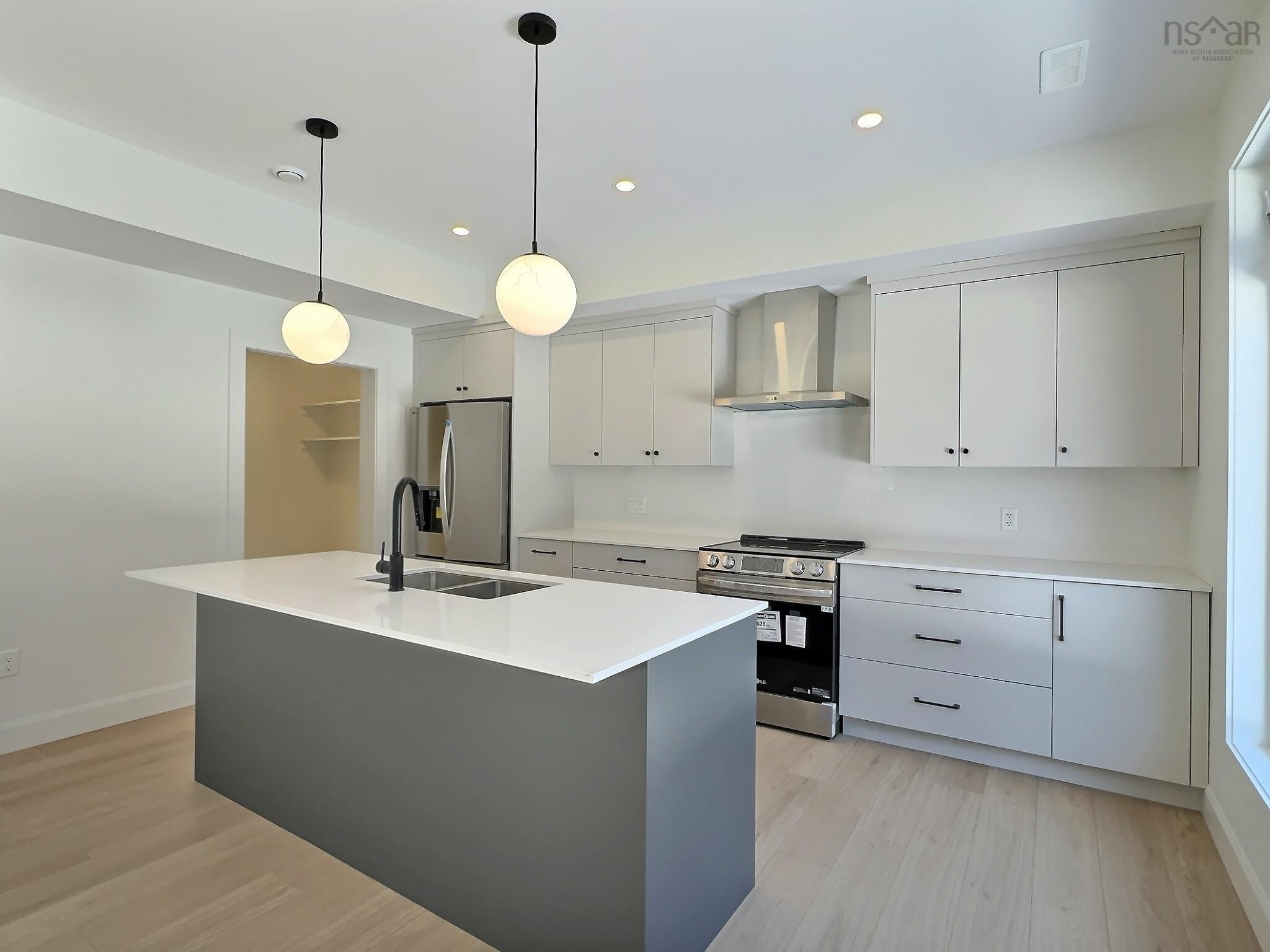 $710,000.00: 26 Ashford Court, Valley