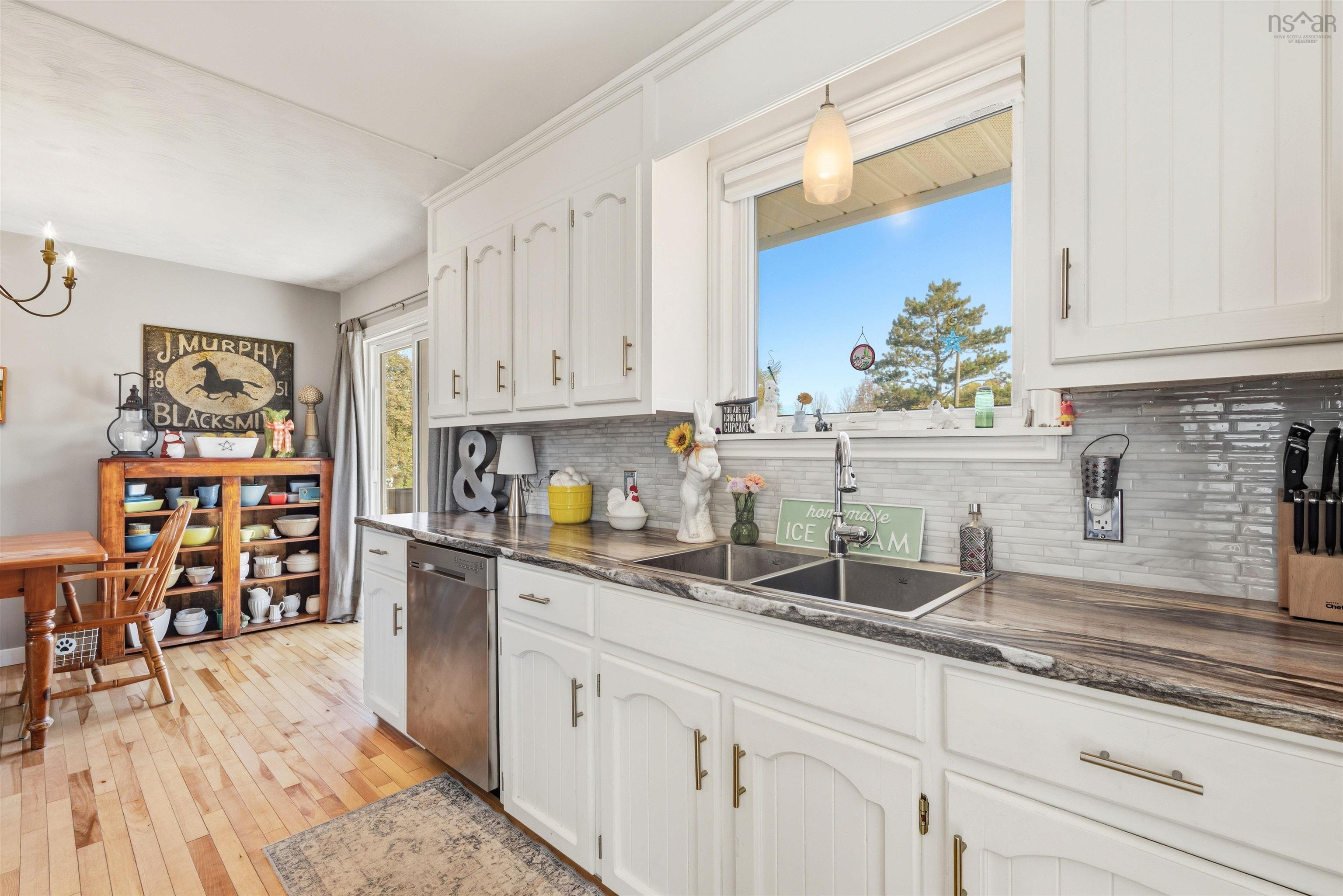 $467,900.00: 178 Town Road, Falmouth