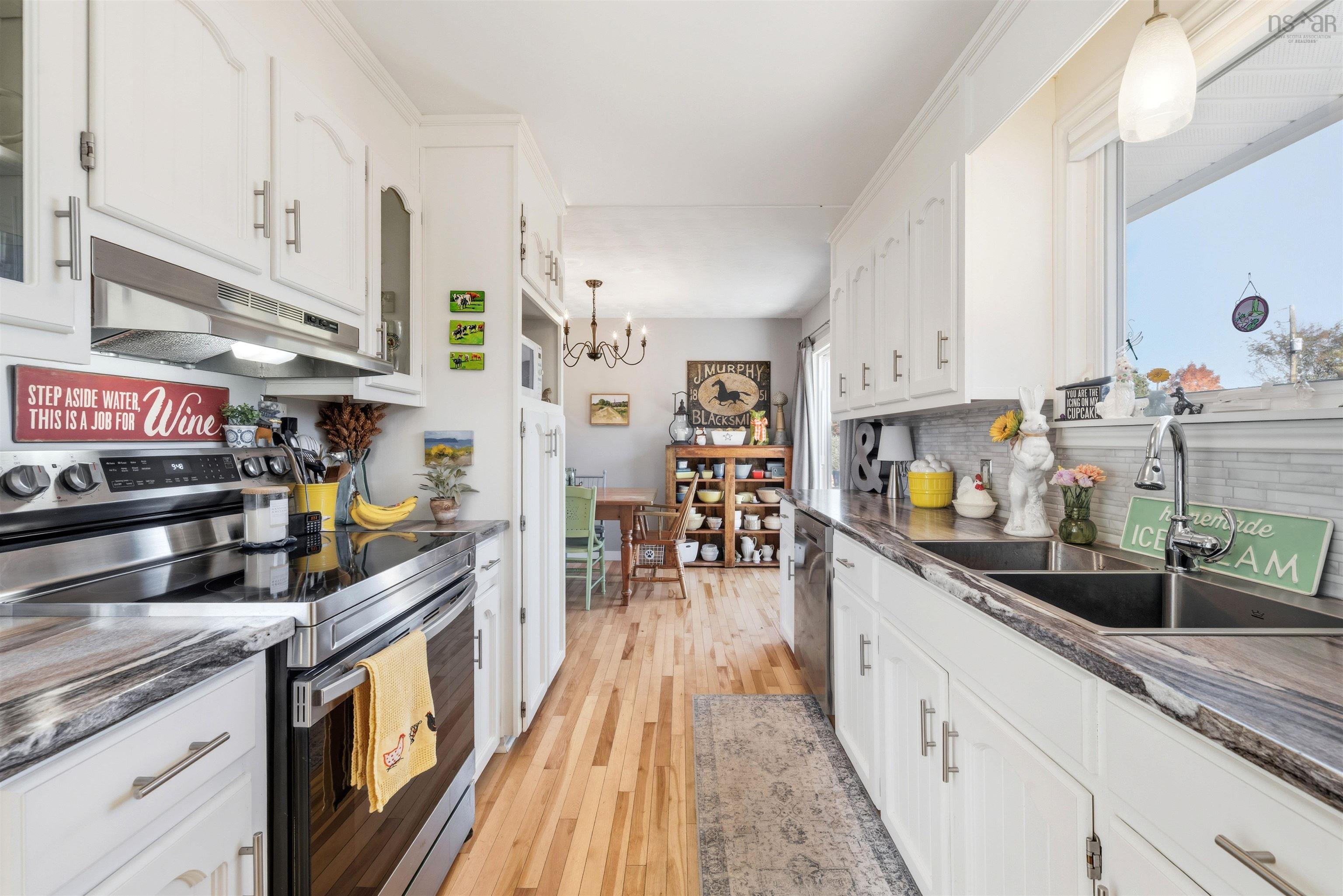 $474,900.00: 178 Town Road, Falmouth