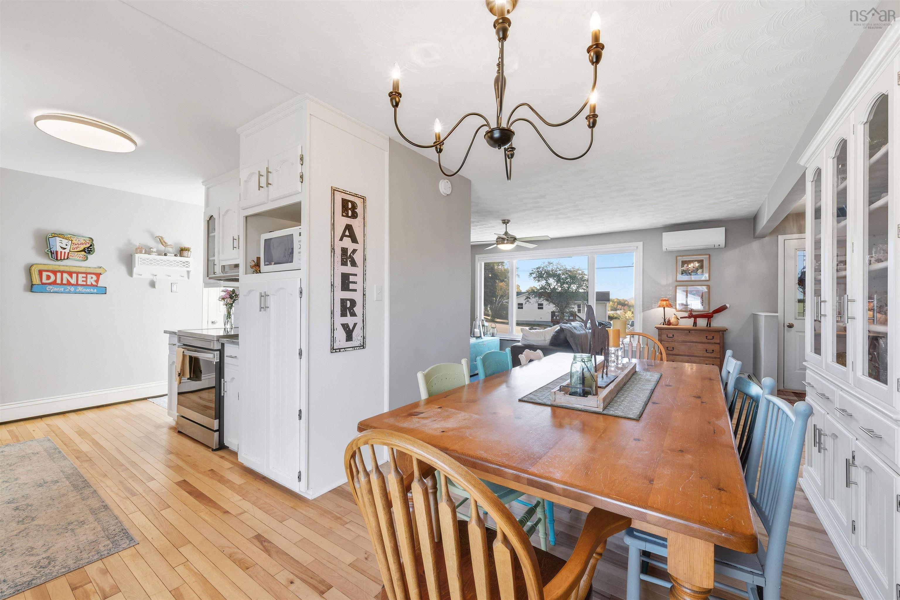 $467,900.00: 178 Town Road, Falmouth