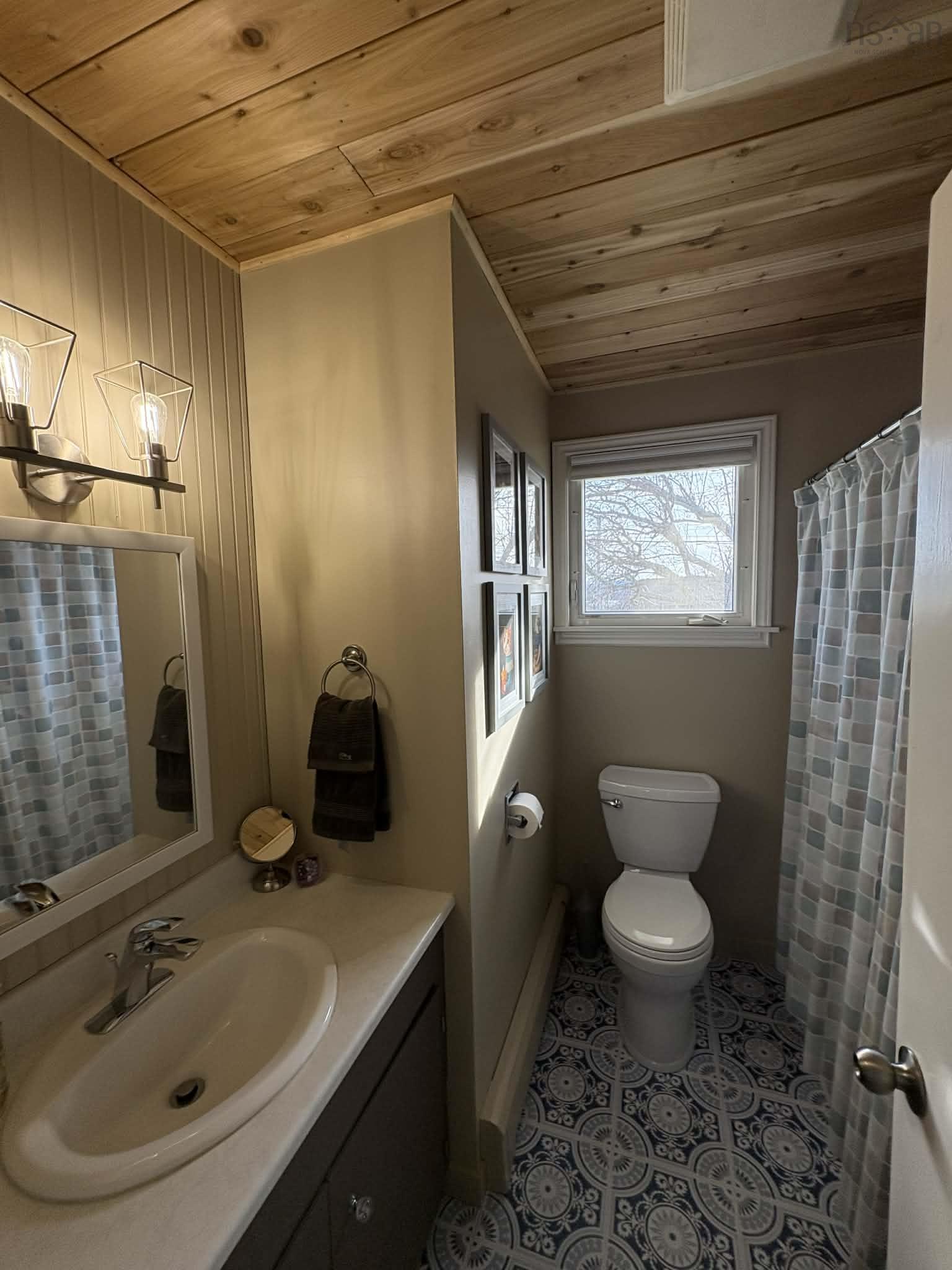 $467,900.00: 178 Town Road, Falmouth