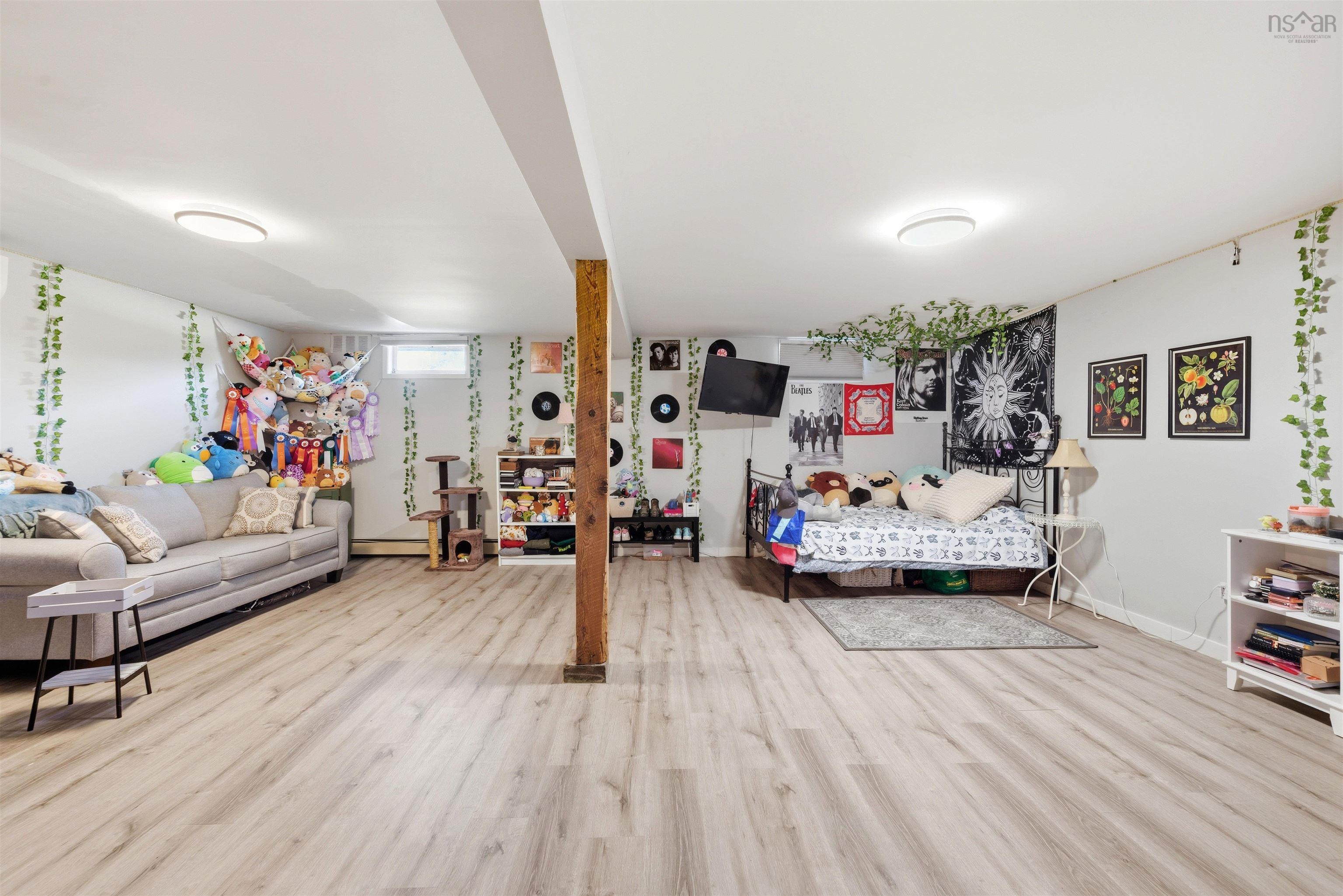 $467,900.00: 178 Town Road, Falmouth