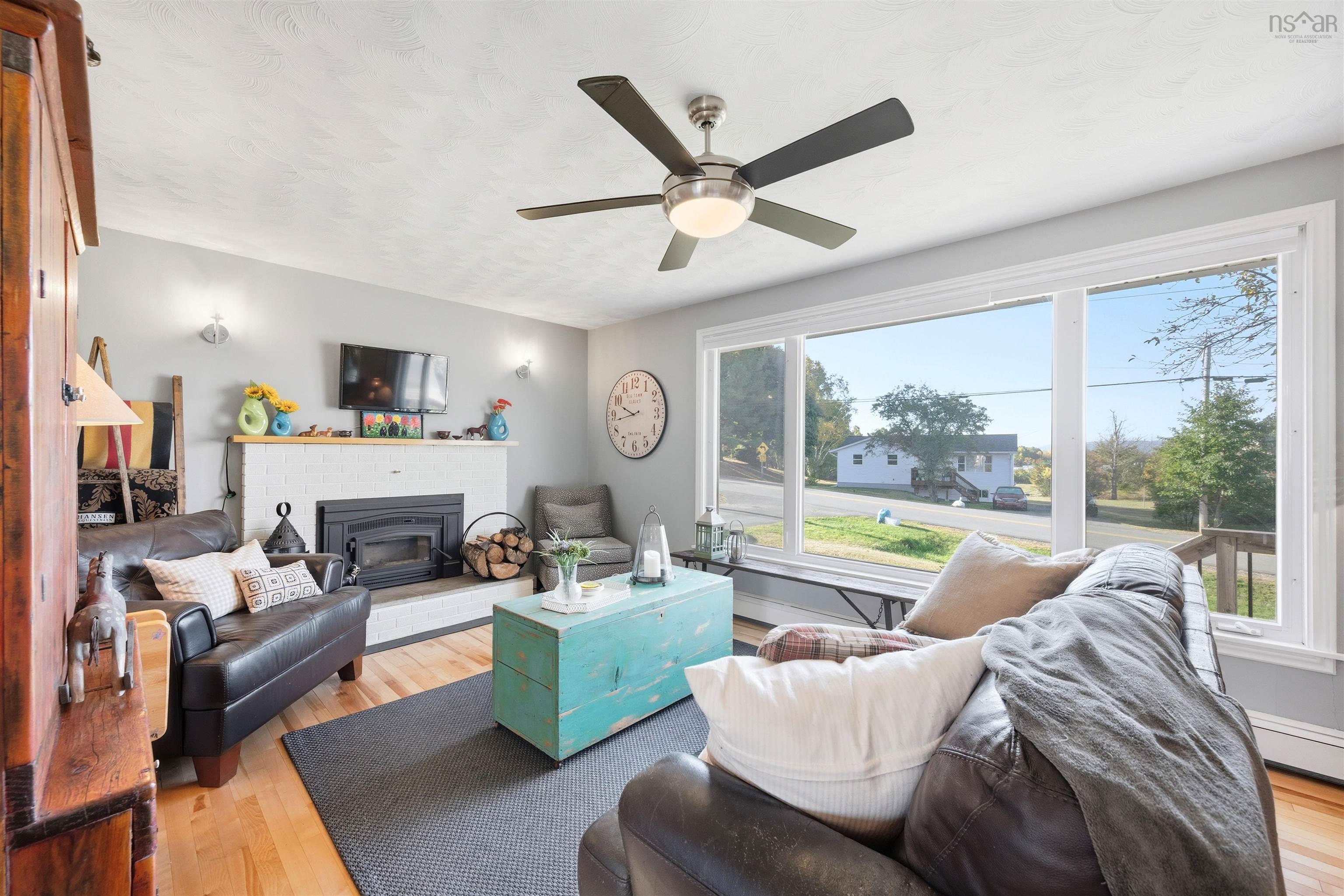 $467,900.00: 178 Town Road, Falmouth