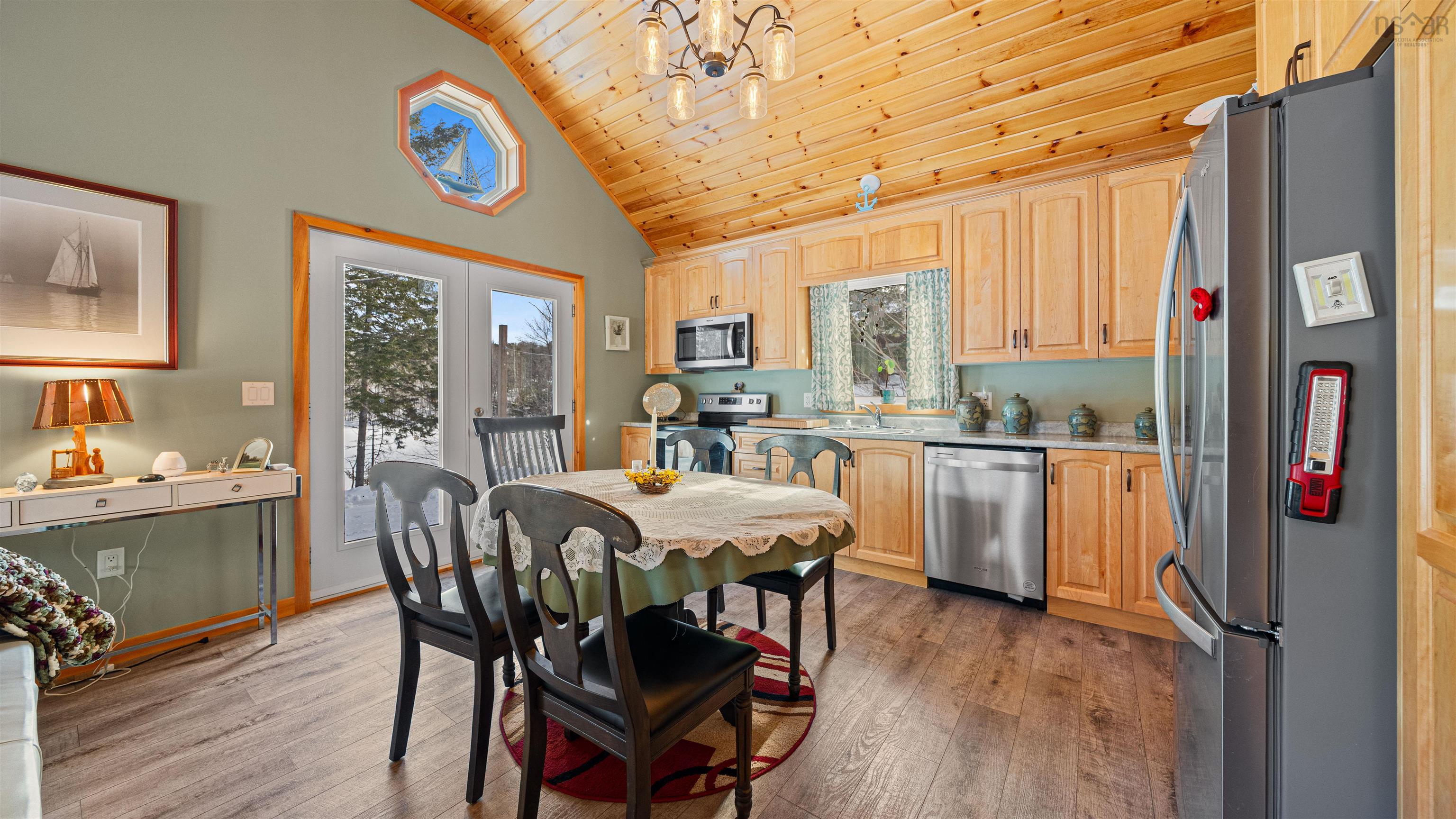 $429,900.00: 61 10 Sunshine Lane, Vaughan