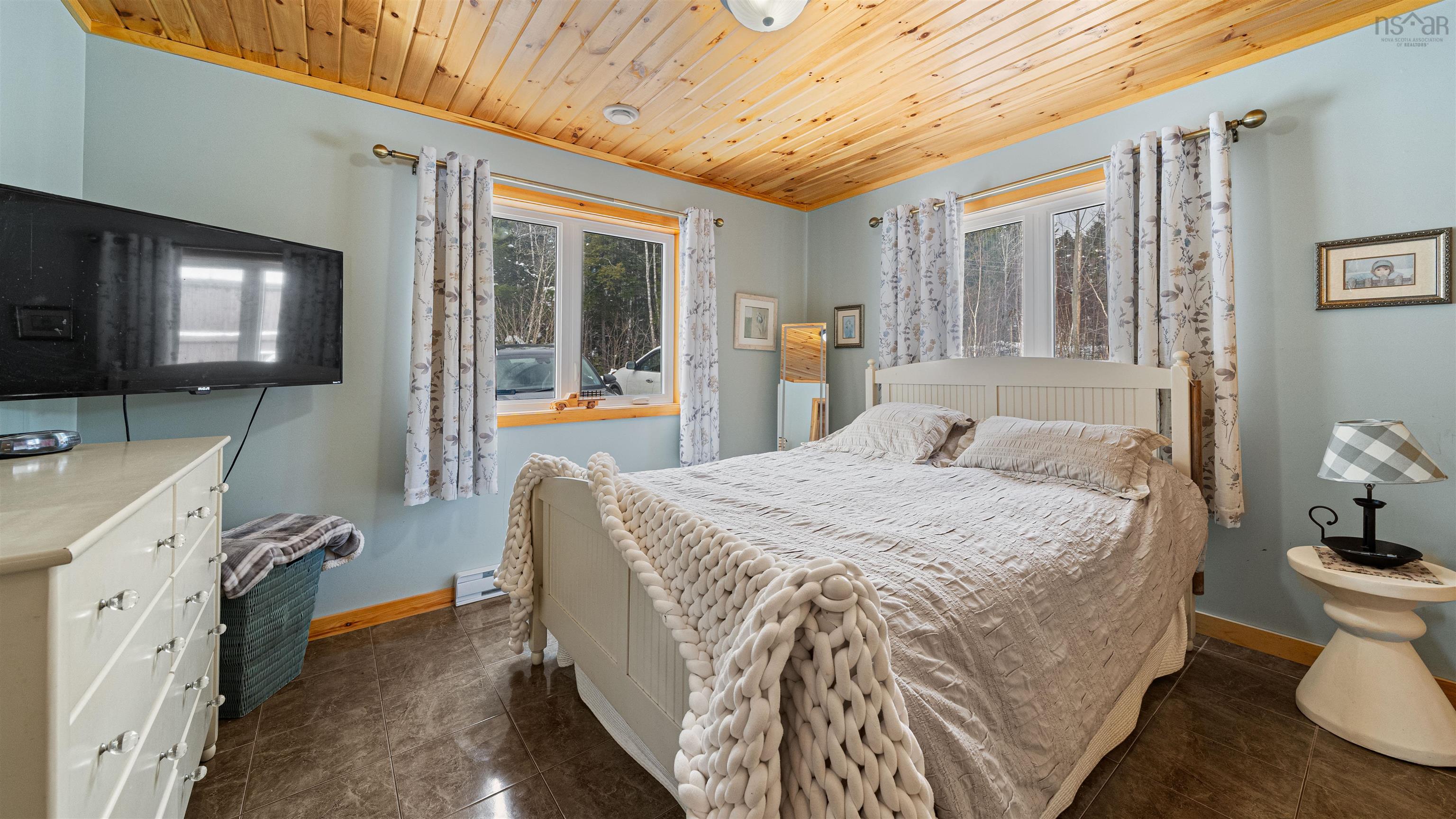 $399,999.00: 61 10 Sunshine Lane, Vaughan