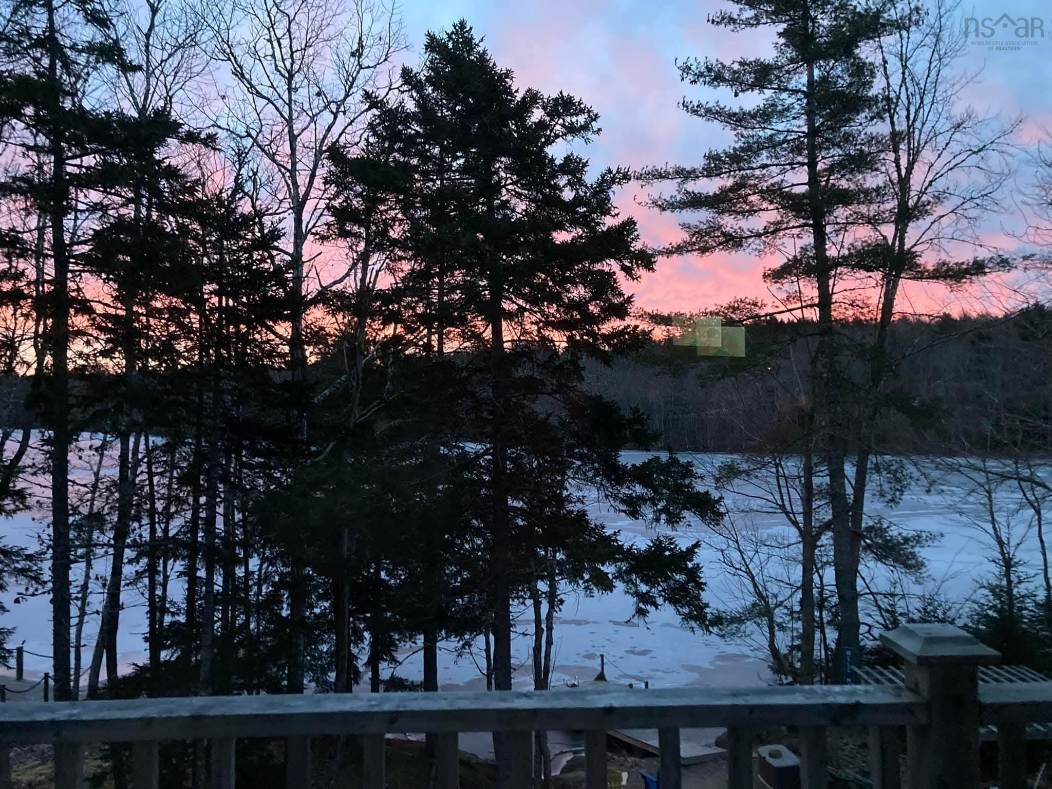 $429,900.00: 61 10 Sunshine Lane, Vaughan