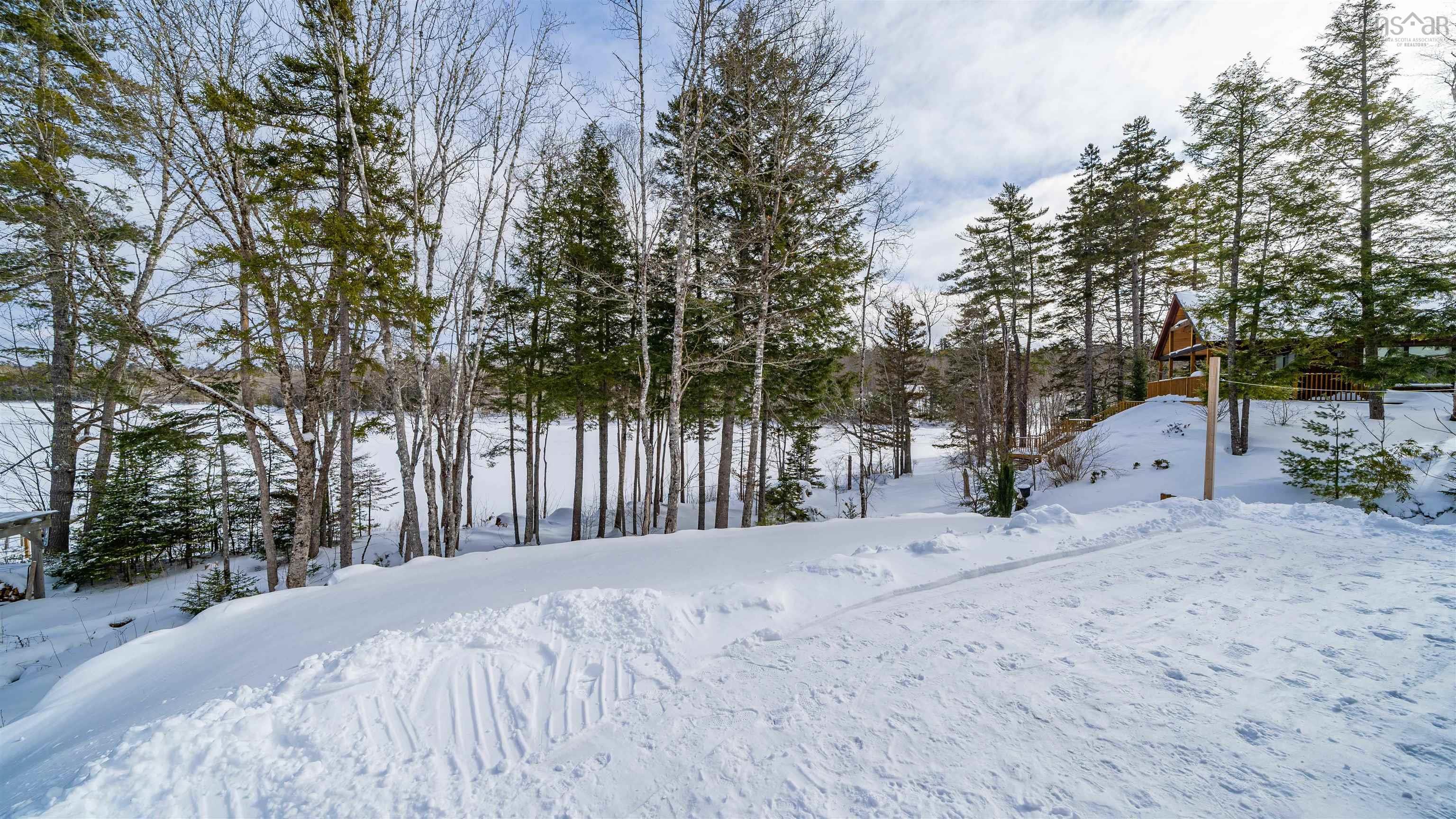 $399,999.00: 61 10 Sunshine Lane, Vaughan