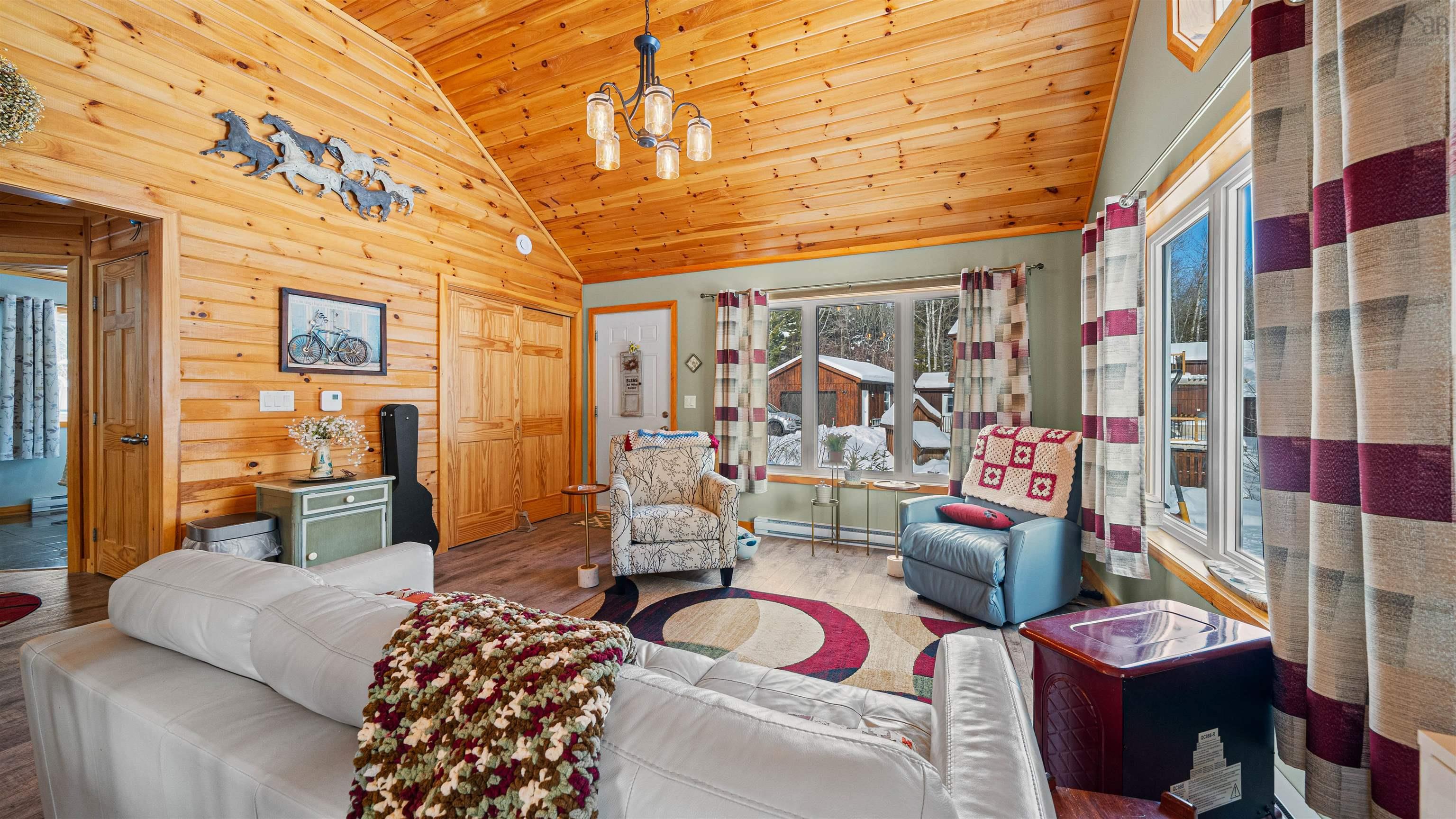 $429,900.00: 61 10 Sunshine Lane, Vaughan