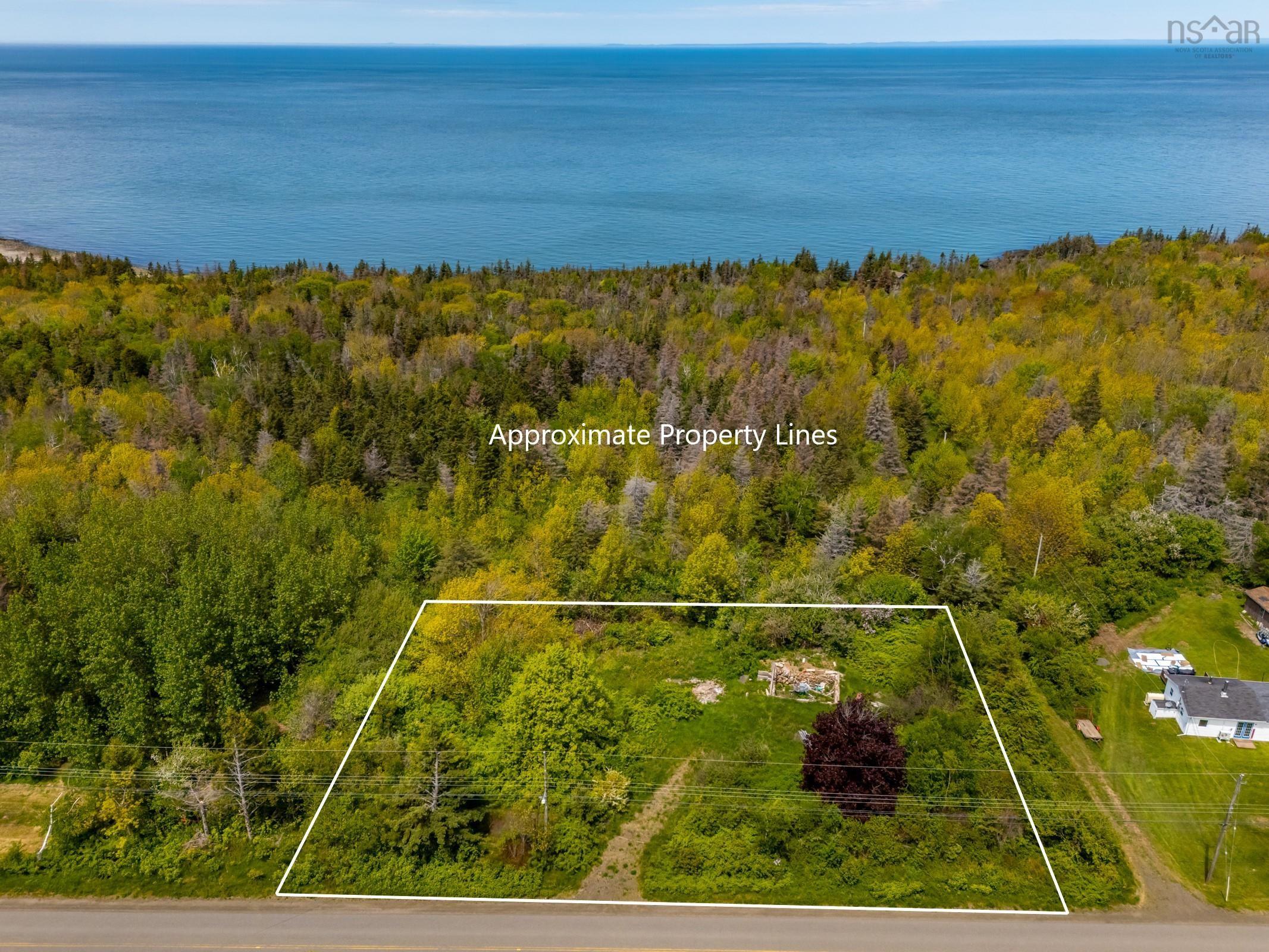 $34,500.00: 3021 Shore Road W, Litchfield