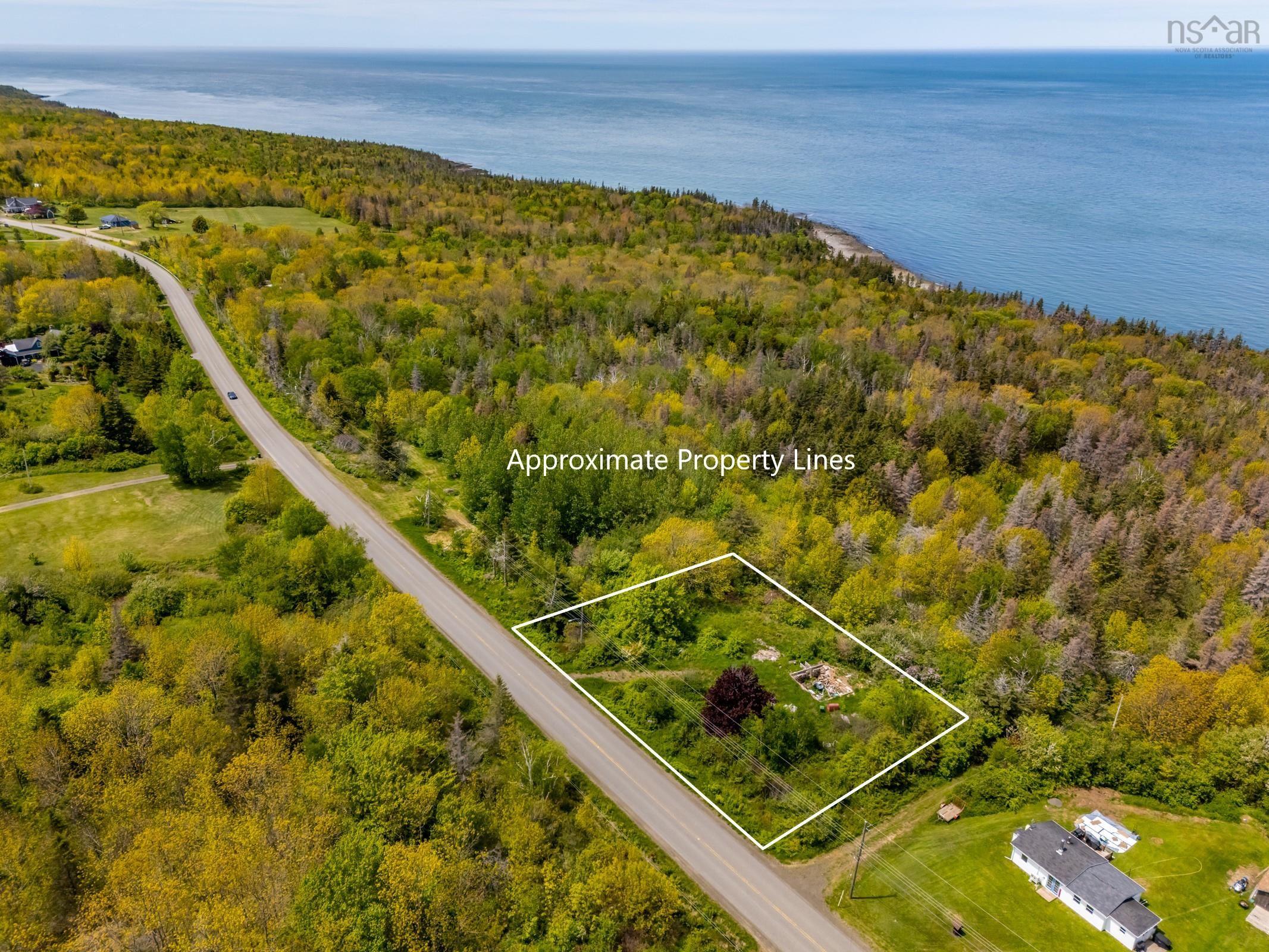 $34,500.00: 3021 Shore Road W, Litchfield