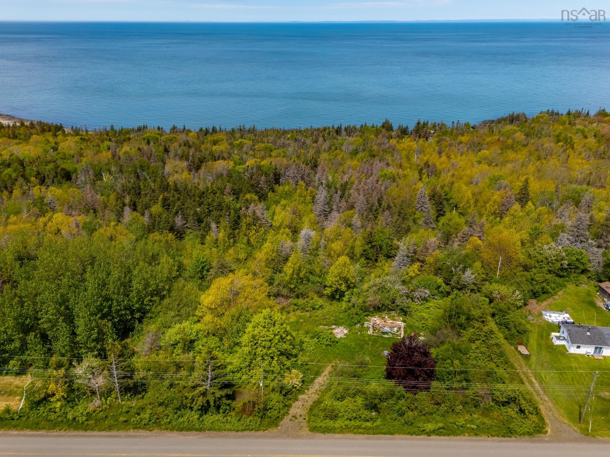 $34,500.00: 3021 Shore Road W, Litchfield