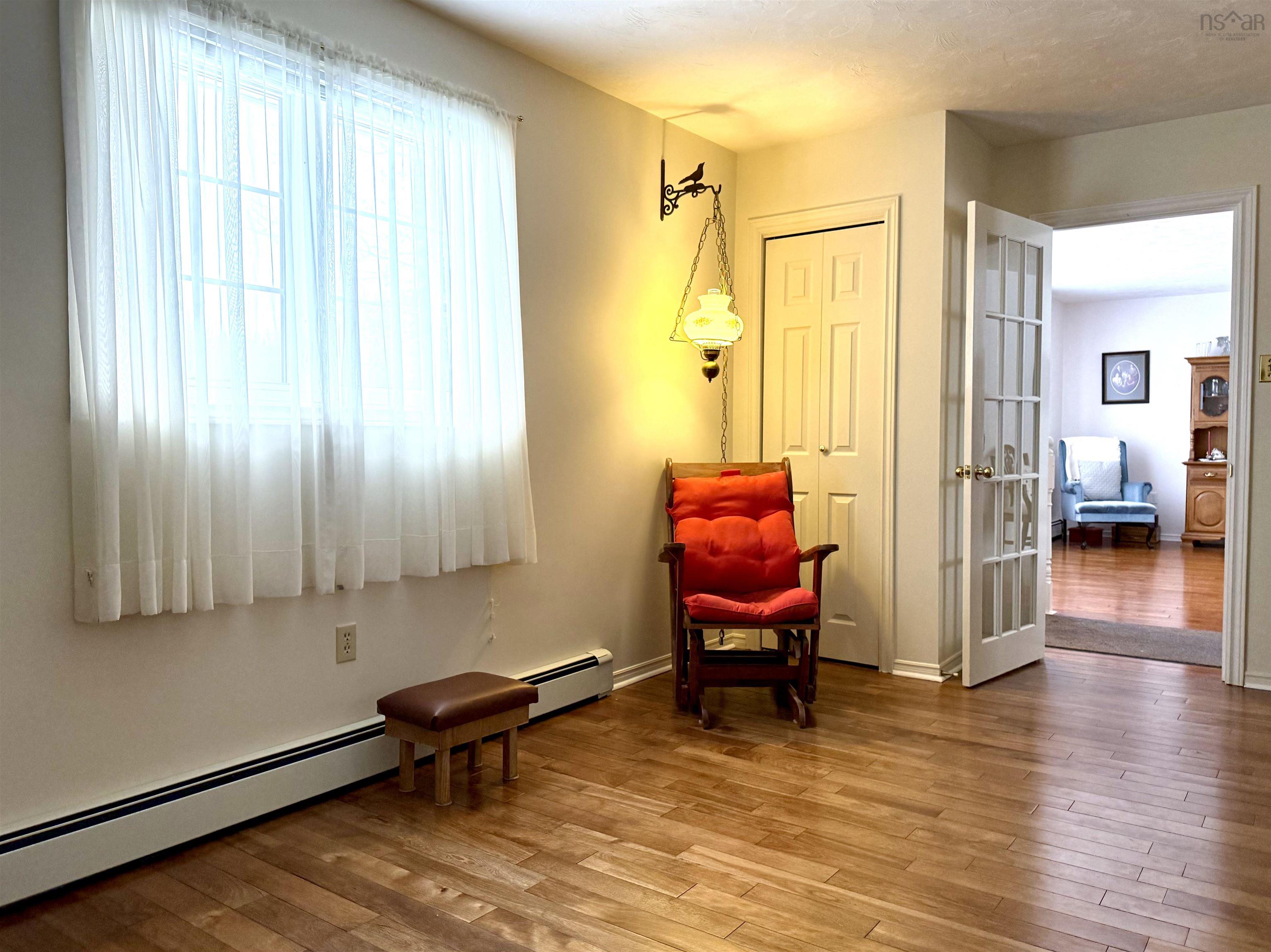 $349,900.00: 34 Riverbend Drive, Amherst