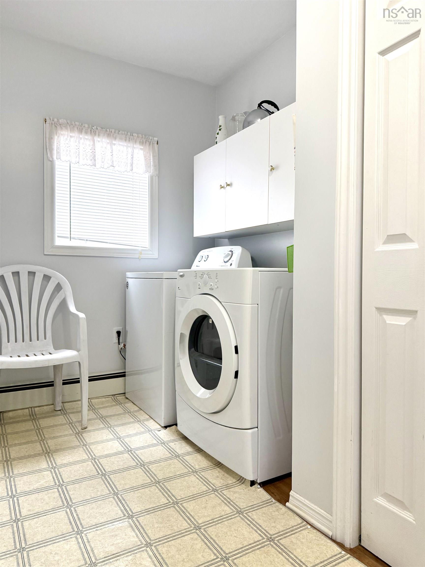 $349,900.00: 34 Riverbend Drive, Amherst