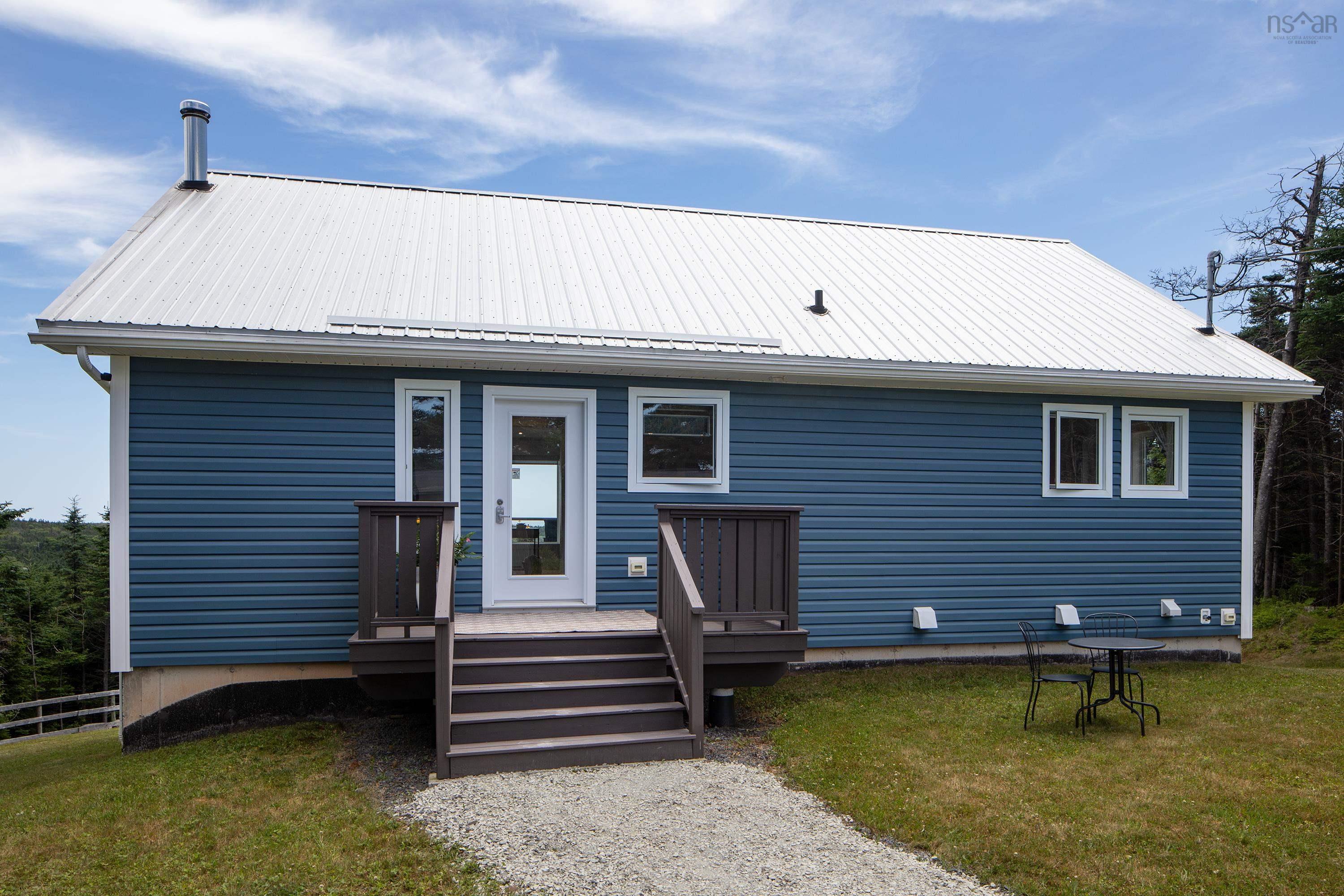 42 Ketchview Lane, Ketch Harbour, NS (MLS 202602137)