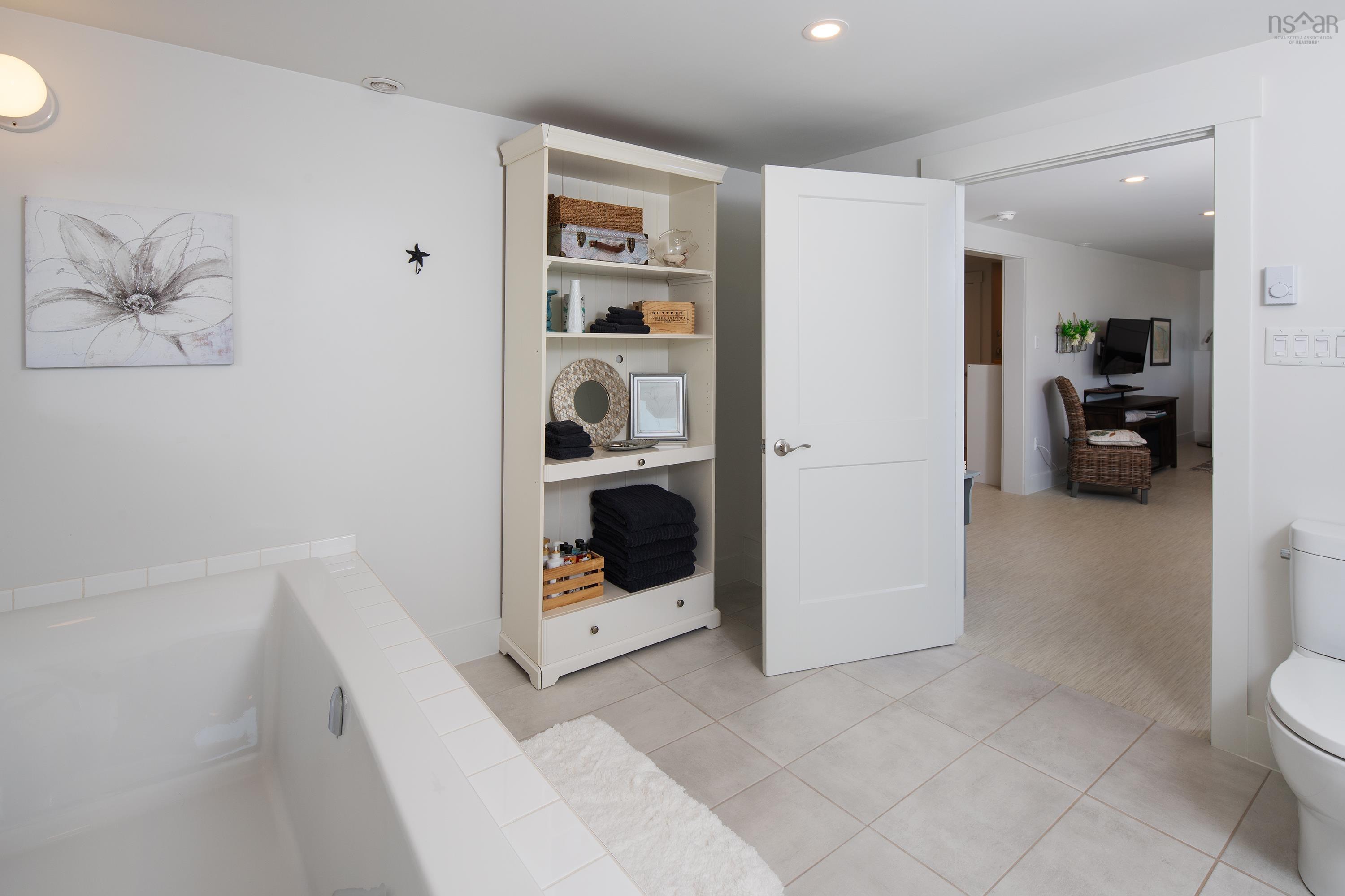 42 Ketchview Lane, Ketch Harbour, NS (MLS 202602137)