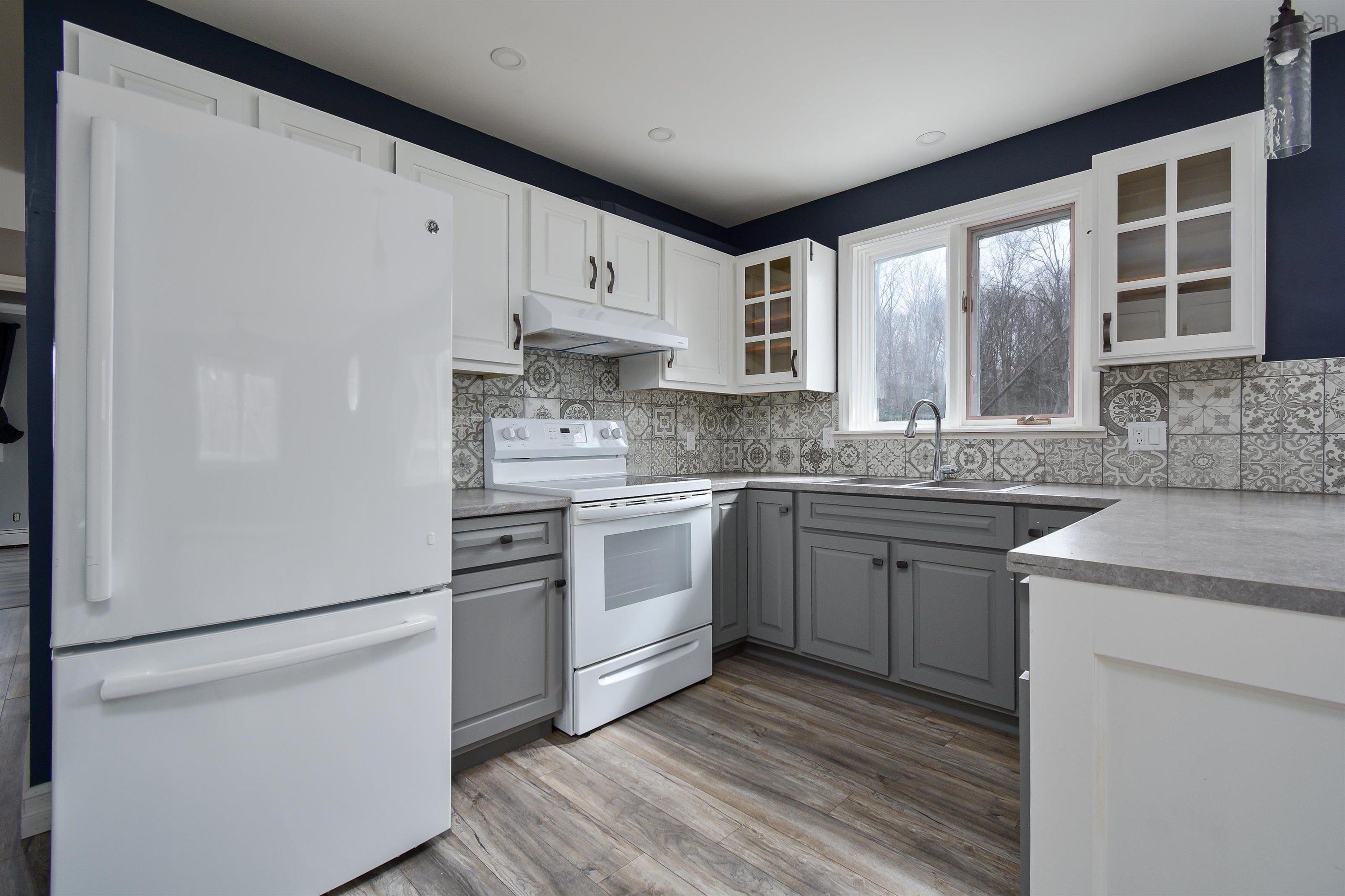 $435,000.00: 204 FATIMA Drive, Sydney River