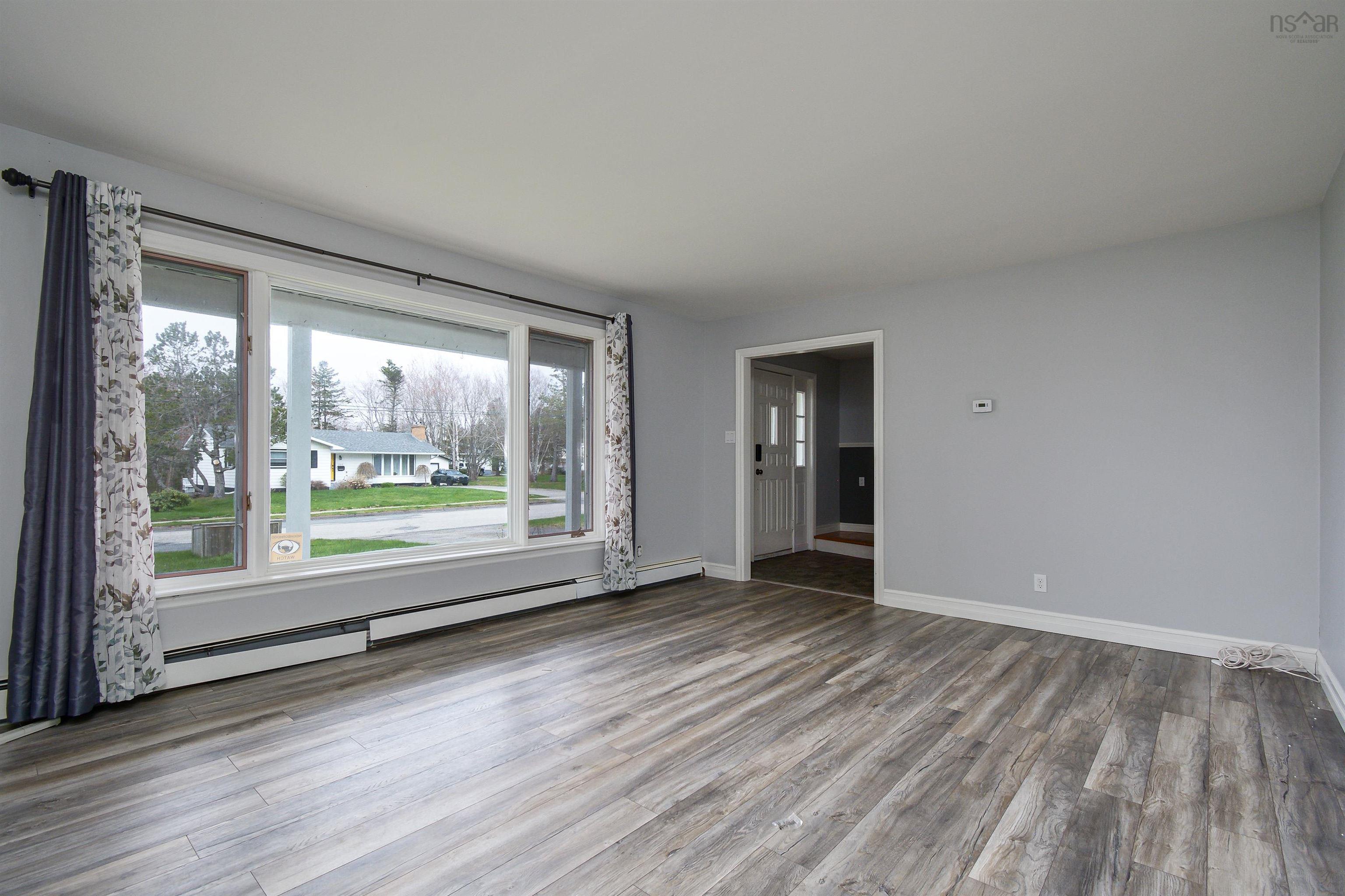 $435,000.00: 204 FATIMA Drive, Sydney River