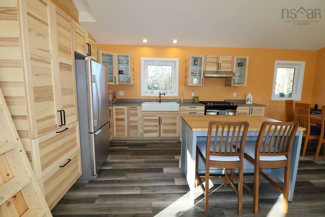 $498,000.00: 235 Condons Lake, Corbetts Cove