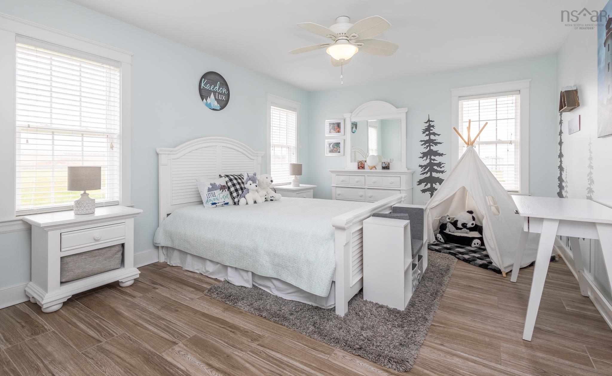 $899,900.00: 4849 Highway 1, Salmon River