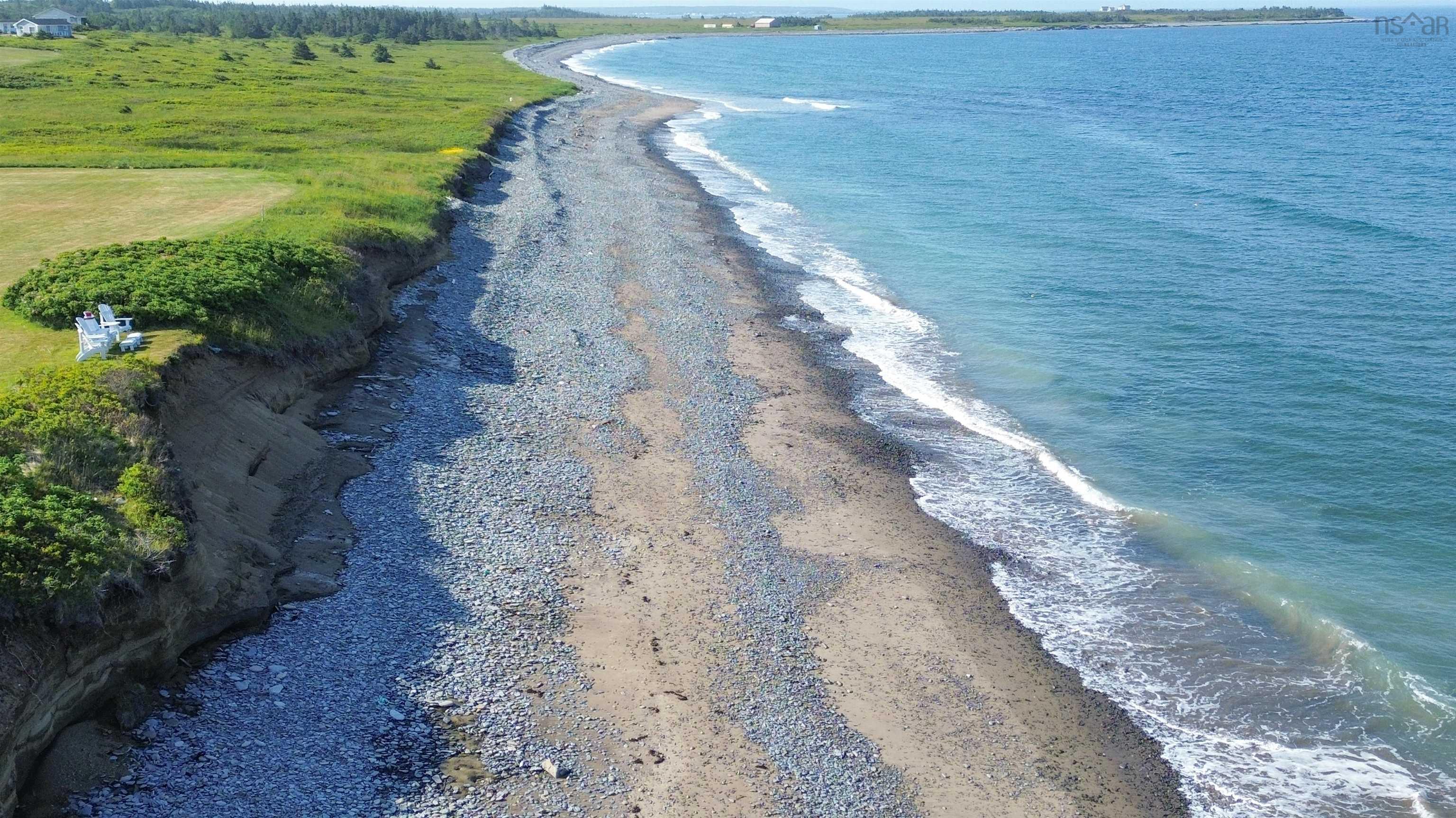 $899,900.00: 4849 Highway 1, Salmon River