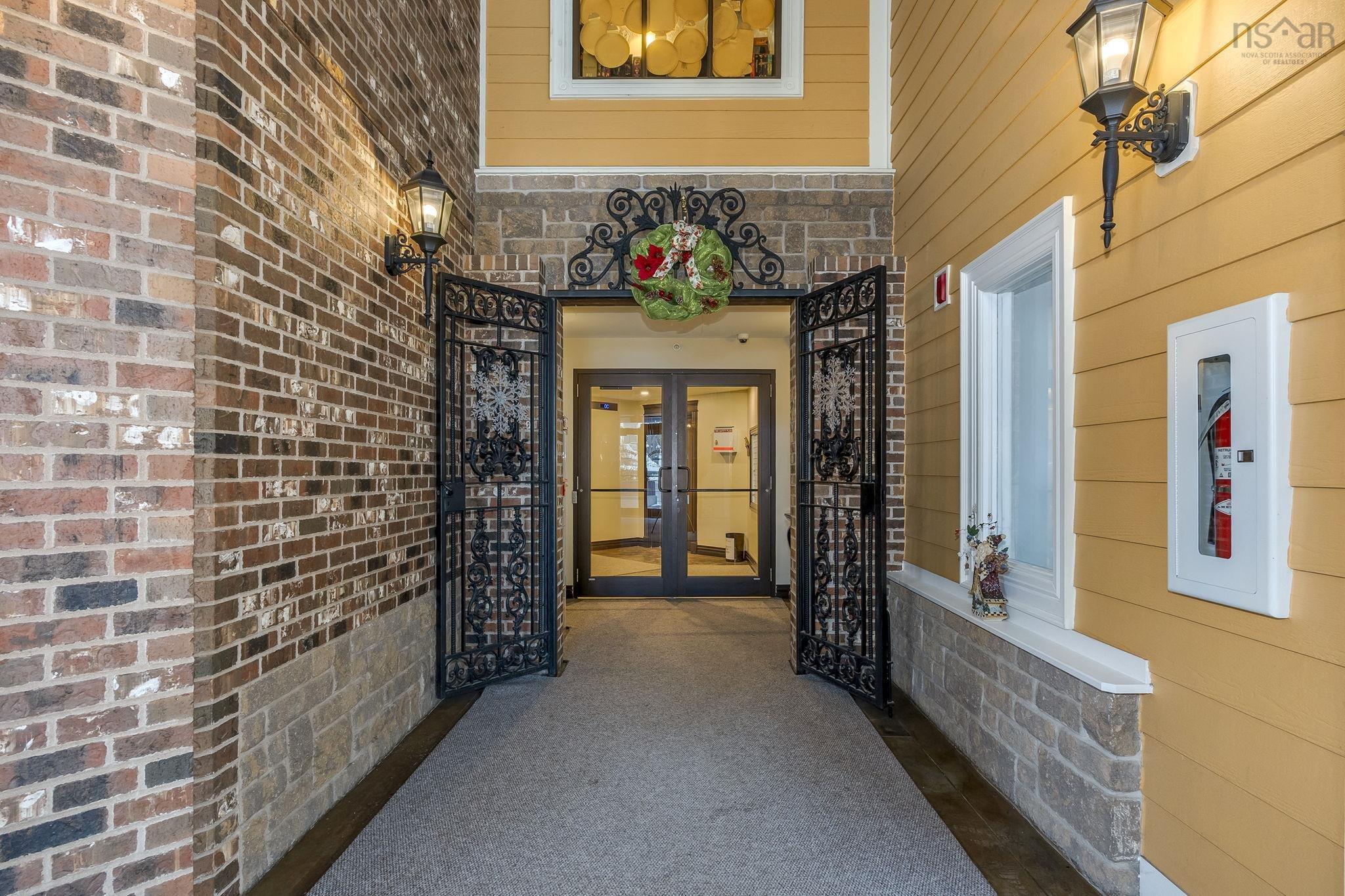 407 70 Ochterloney Street, Dartmouth, NS (MLS 202602148)