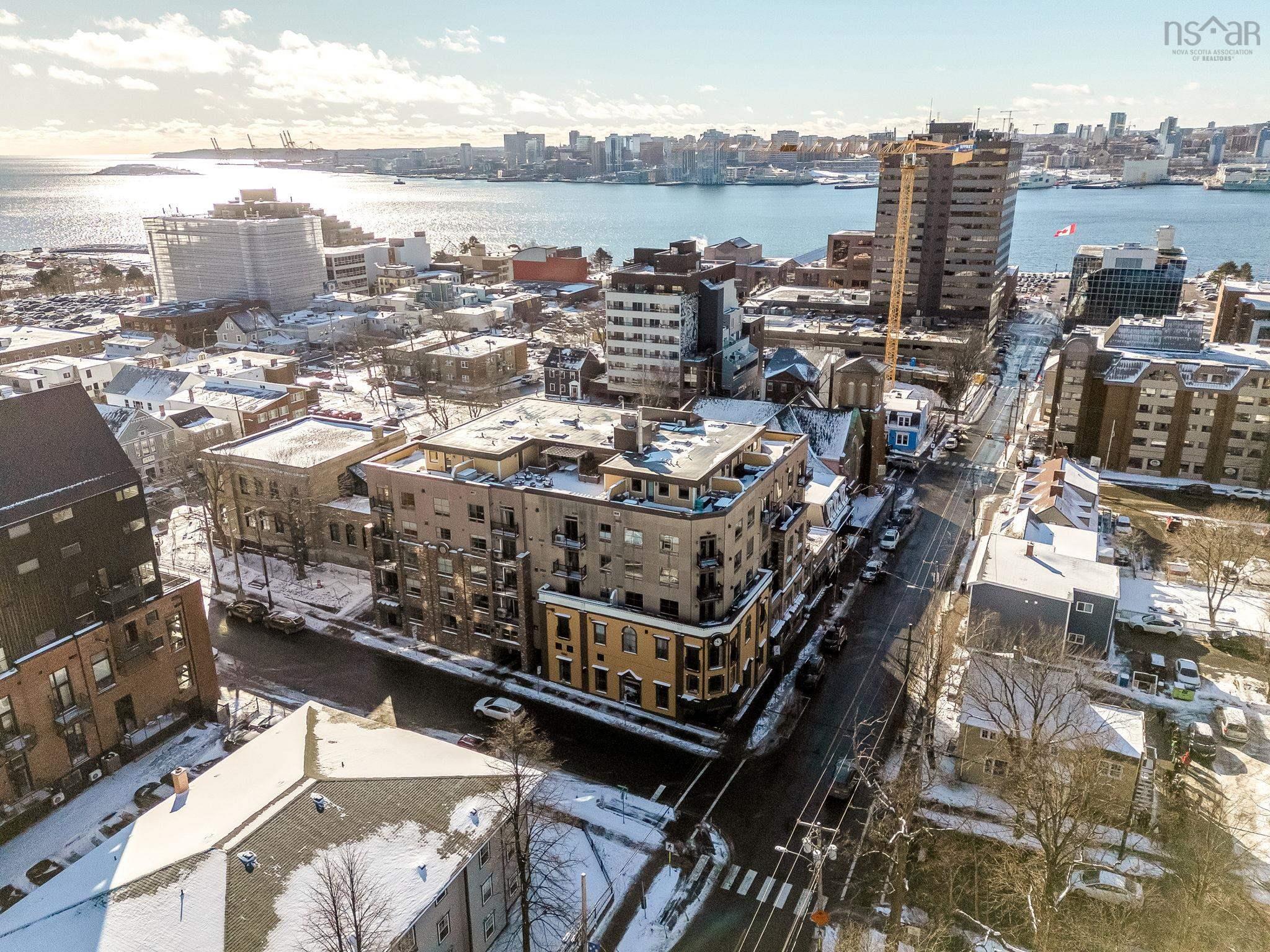 407 70 Ochterloney Street, Dartmouth, NS (MLS 202602148)