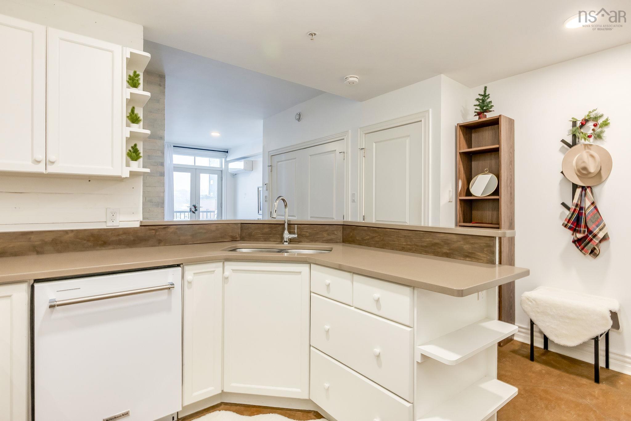 407 70 Ochterloney Street, Dartmouth, NS (MLS 202602148)