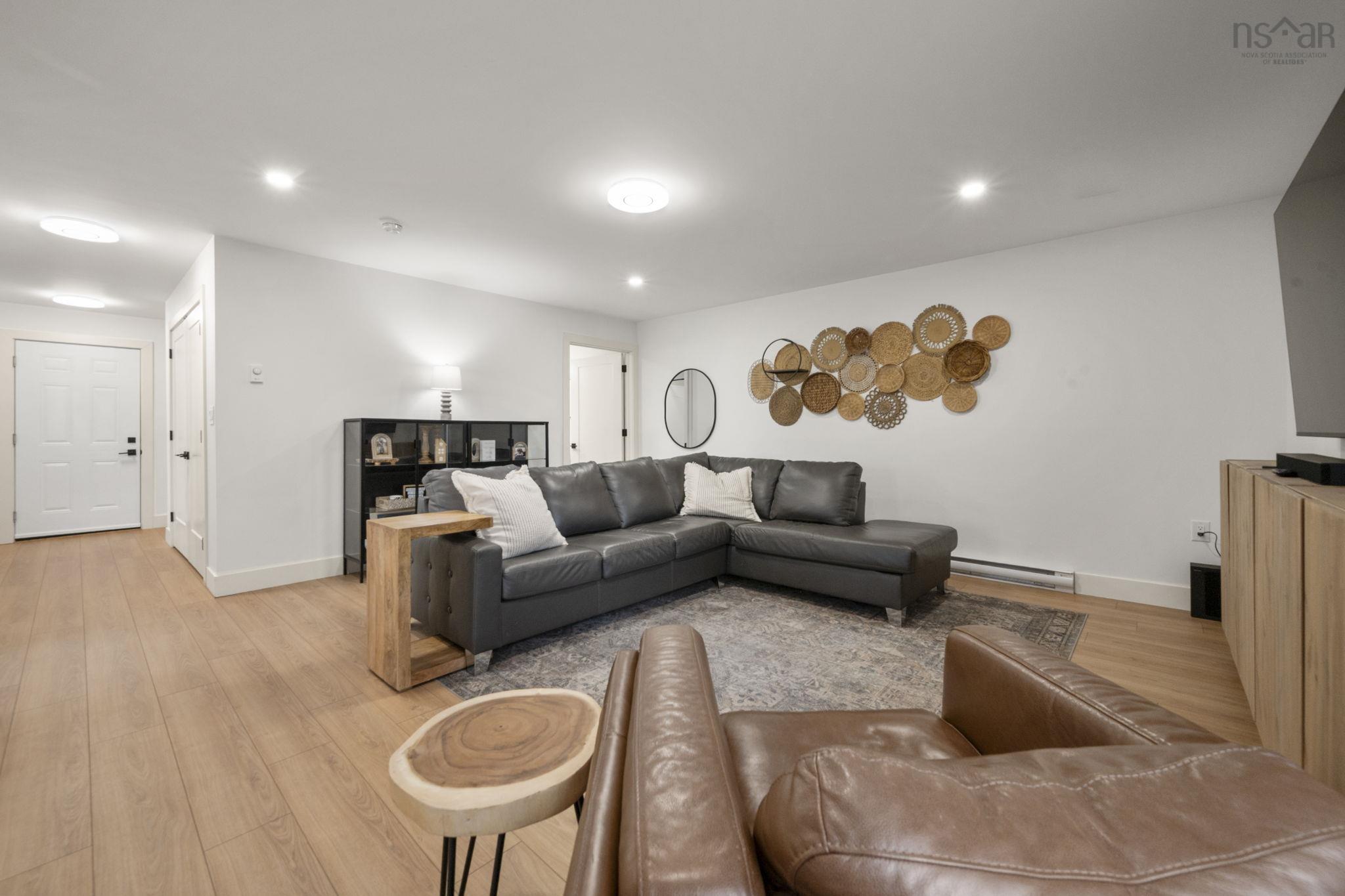 $675,000.00: 100 Trinity Lane, Beaver Bank