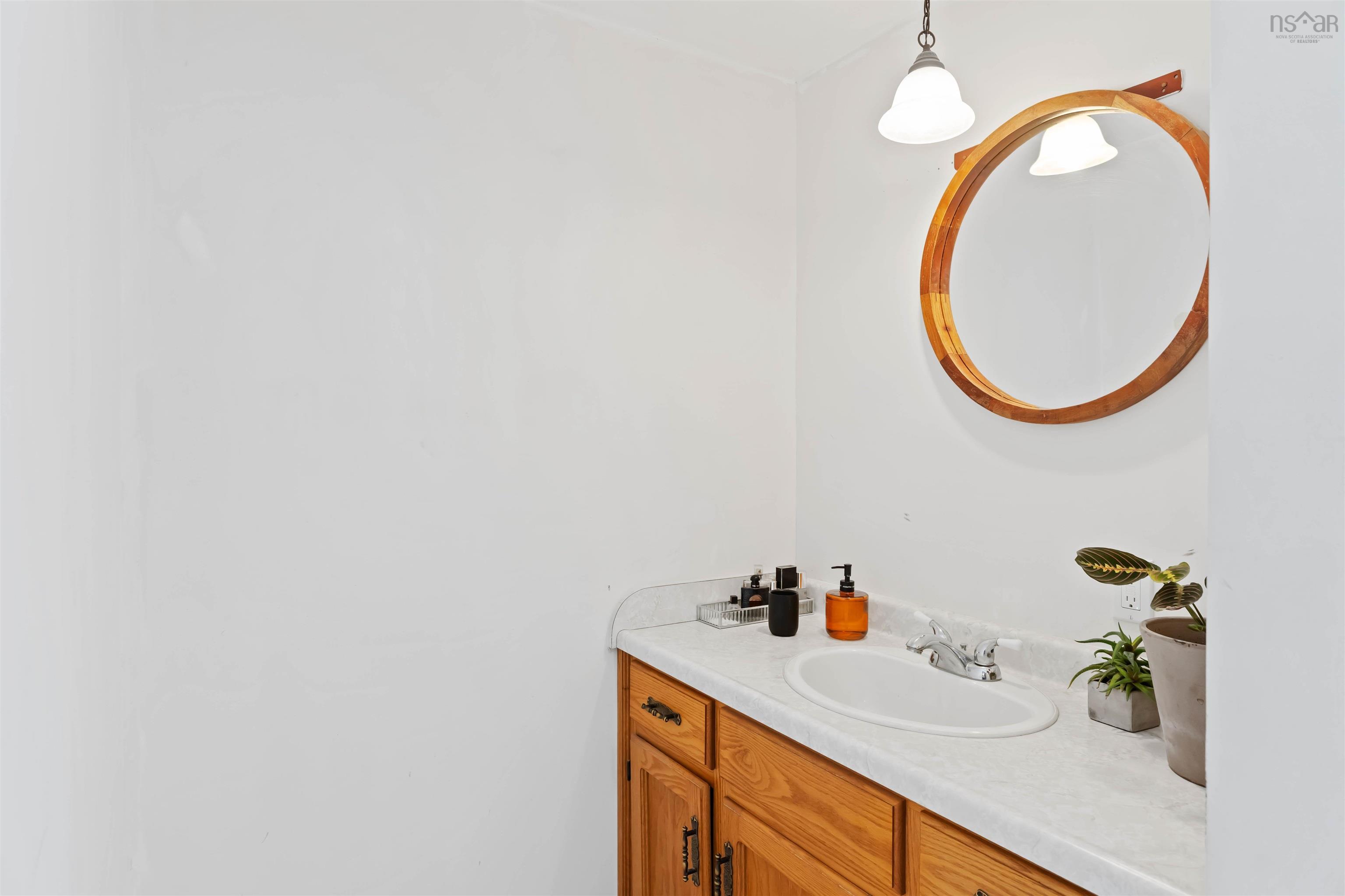 $644,900.00: 66 Ben Jackson Road, Hants Border