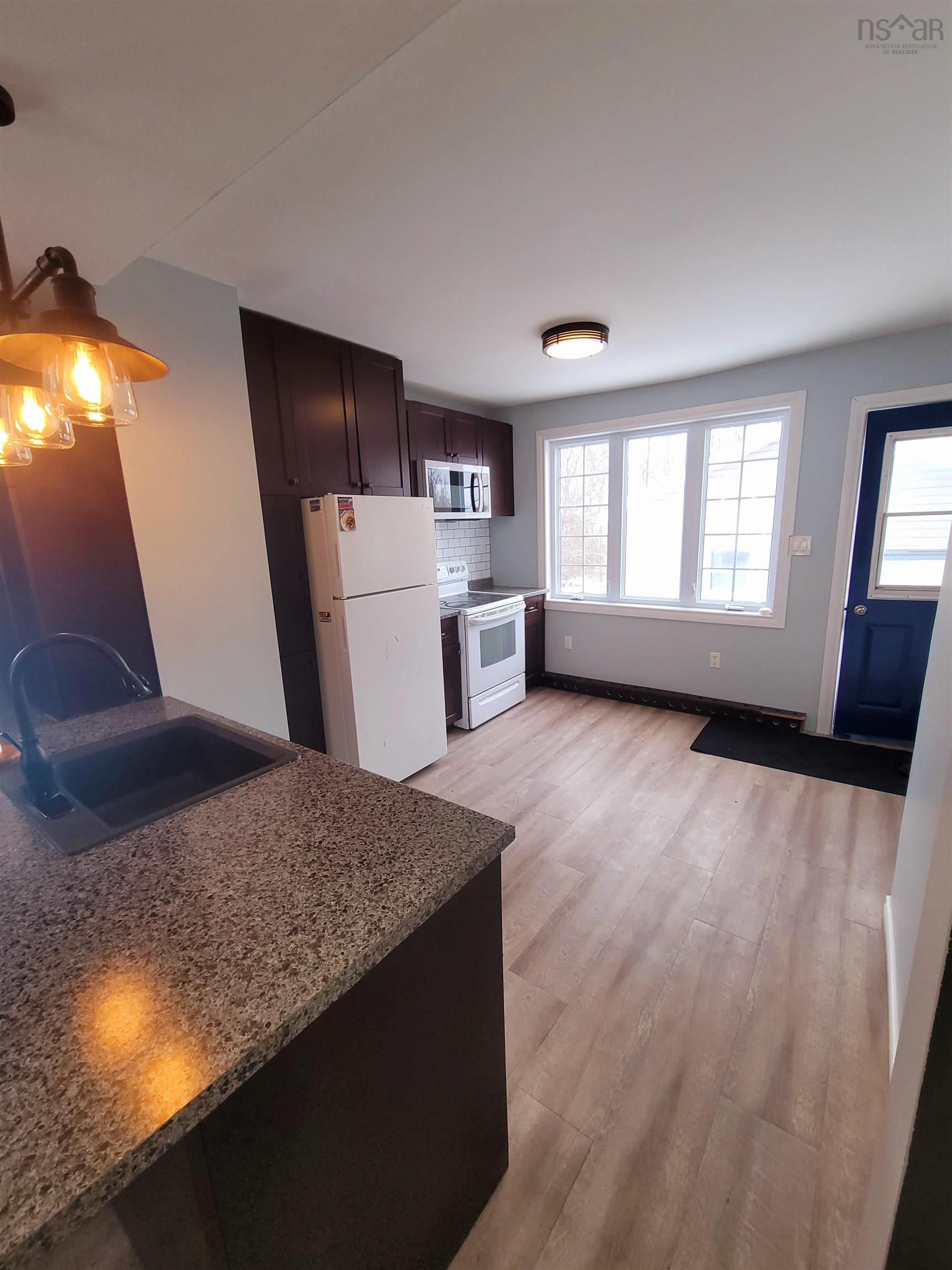 $219,000.00: 34 Cottage Street, Dominion