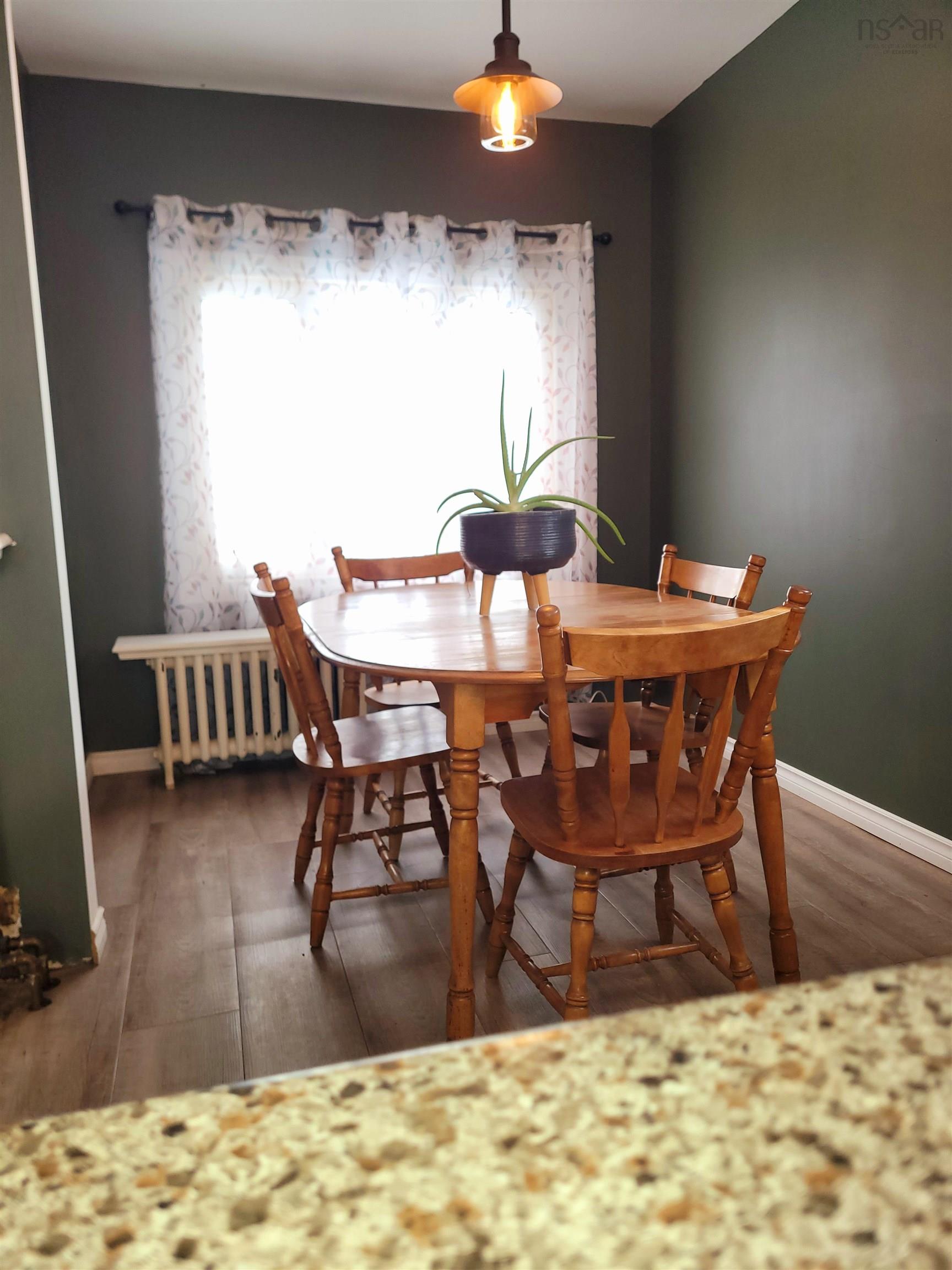 $219,000.00: 34 Cottage Street, Dominion